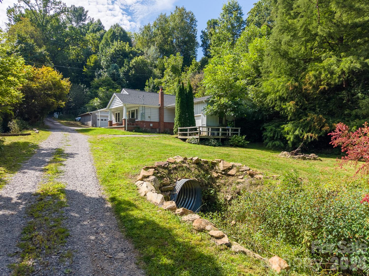 main property photo 24