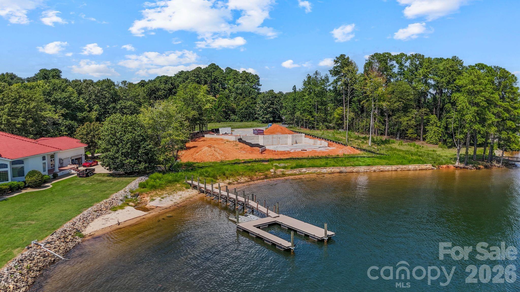 main property photo 4