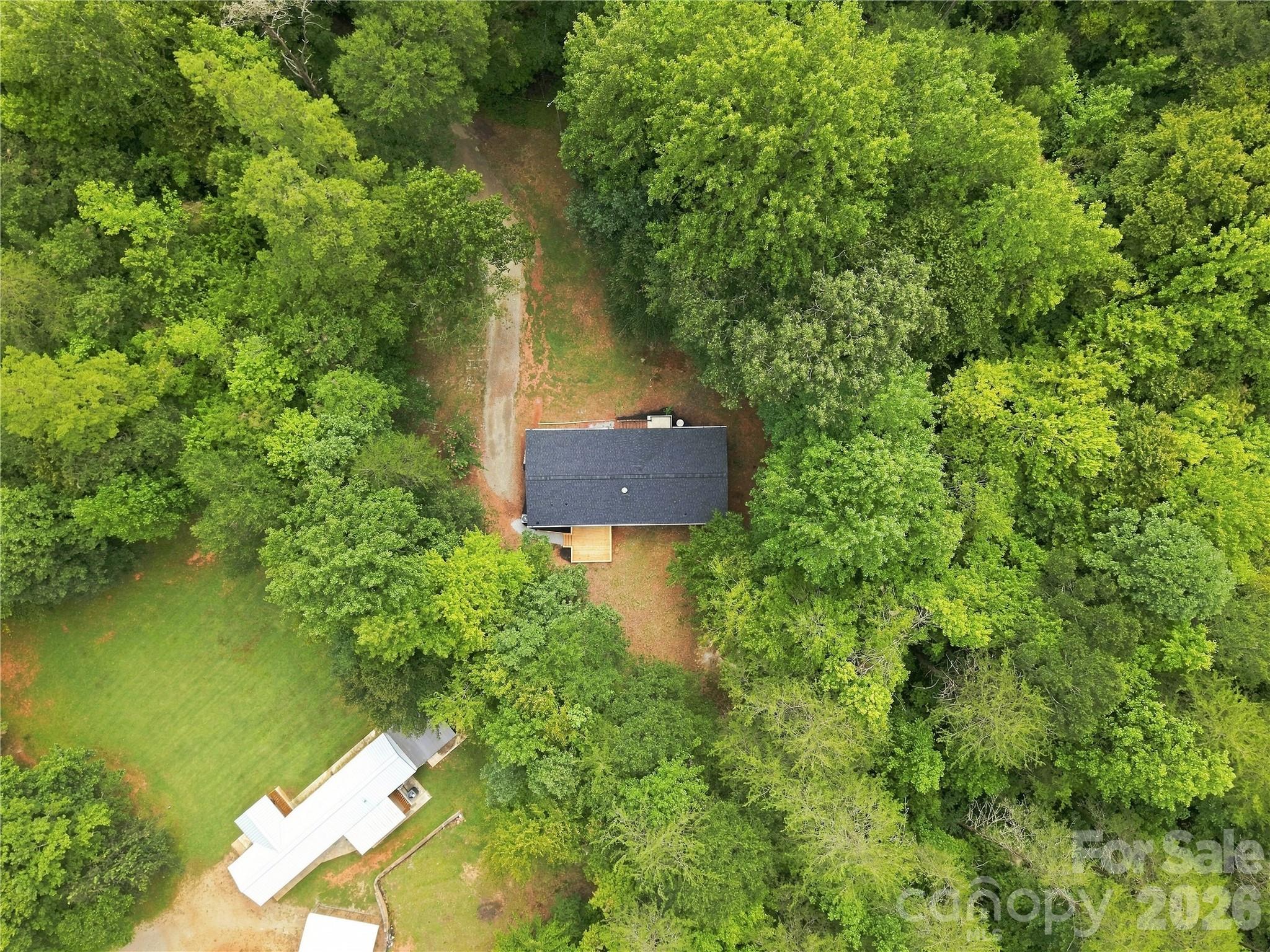 main property photo 32
