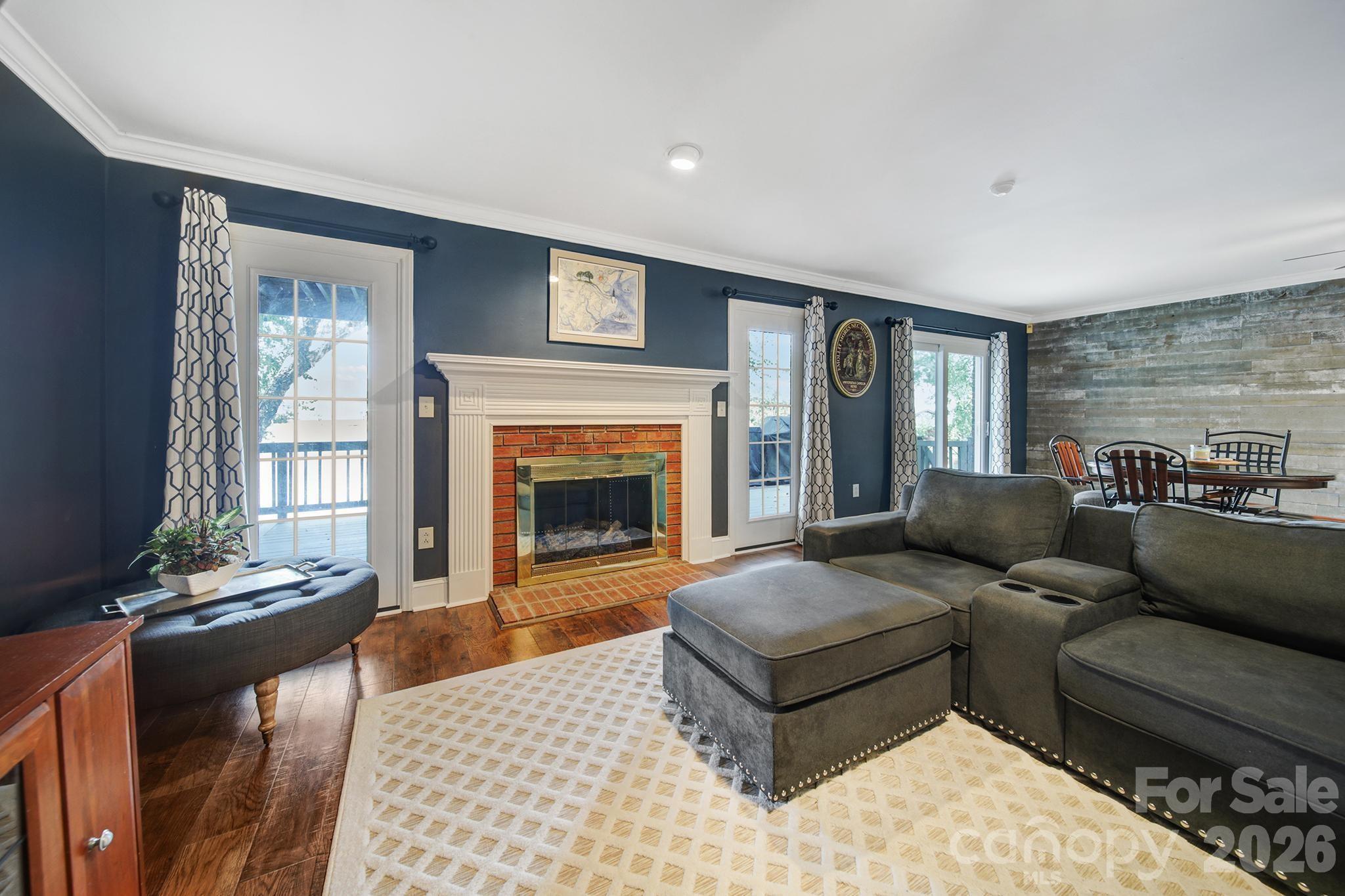 main property photo 24