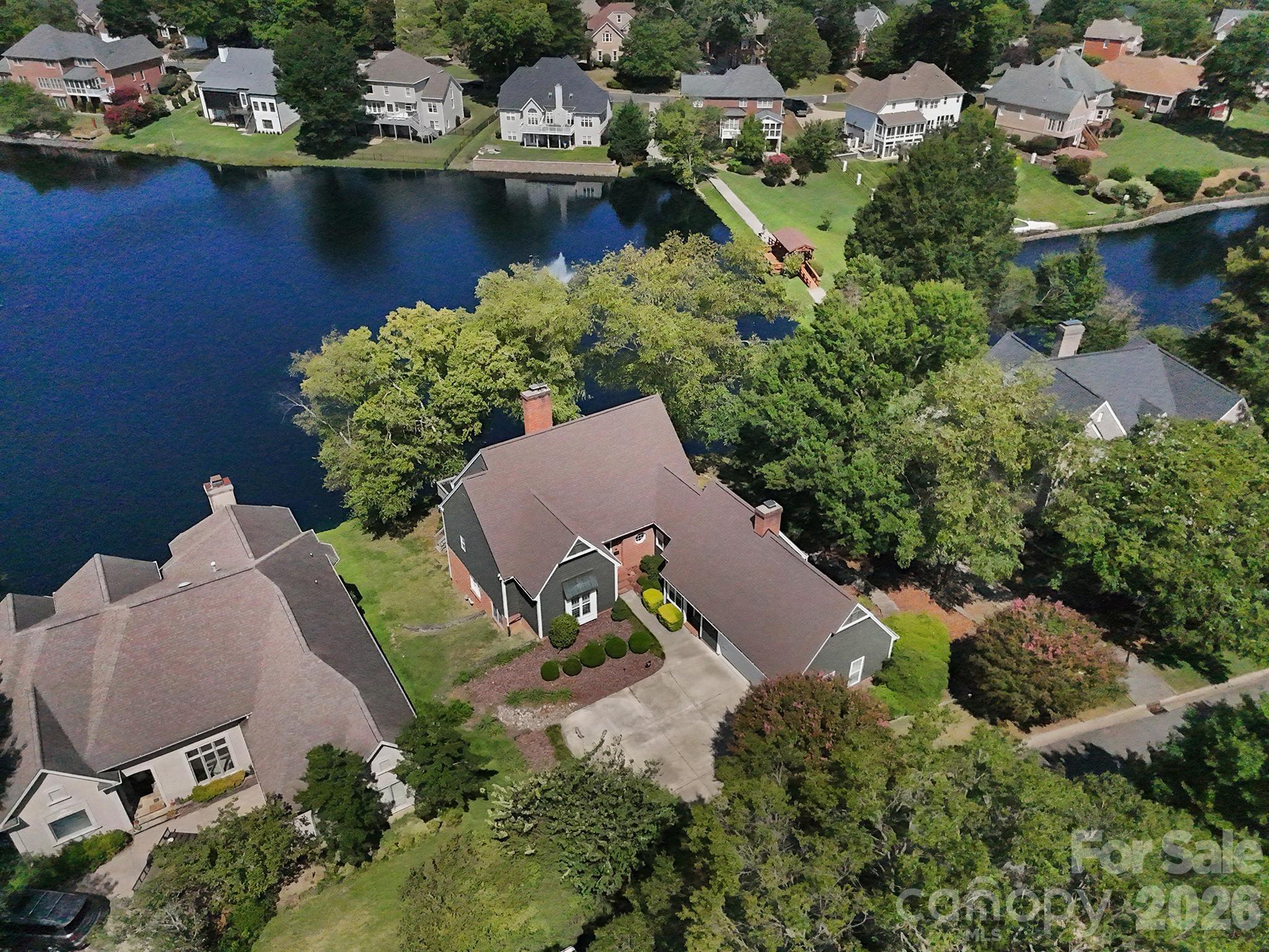 main property photo 40