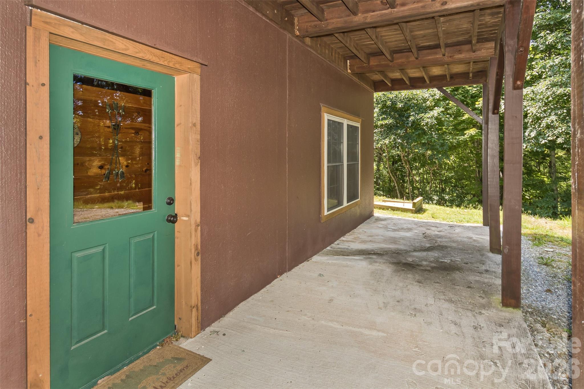 main property photo 35