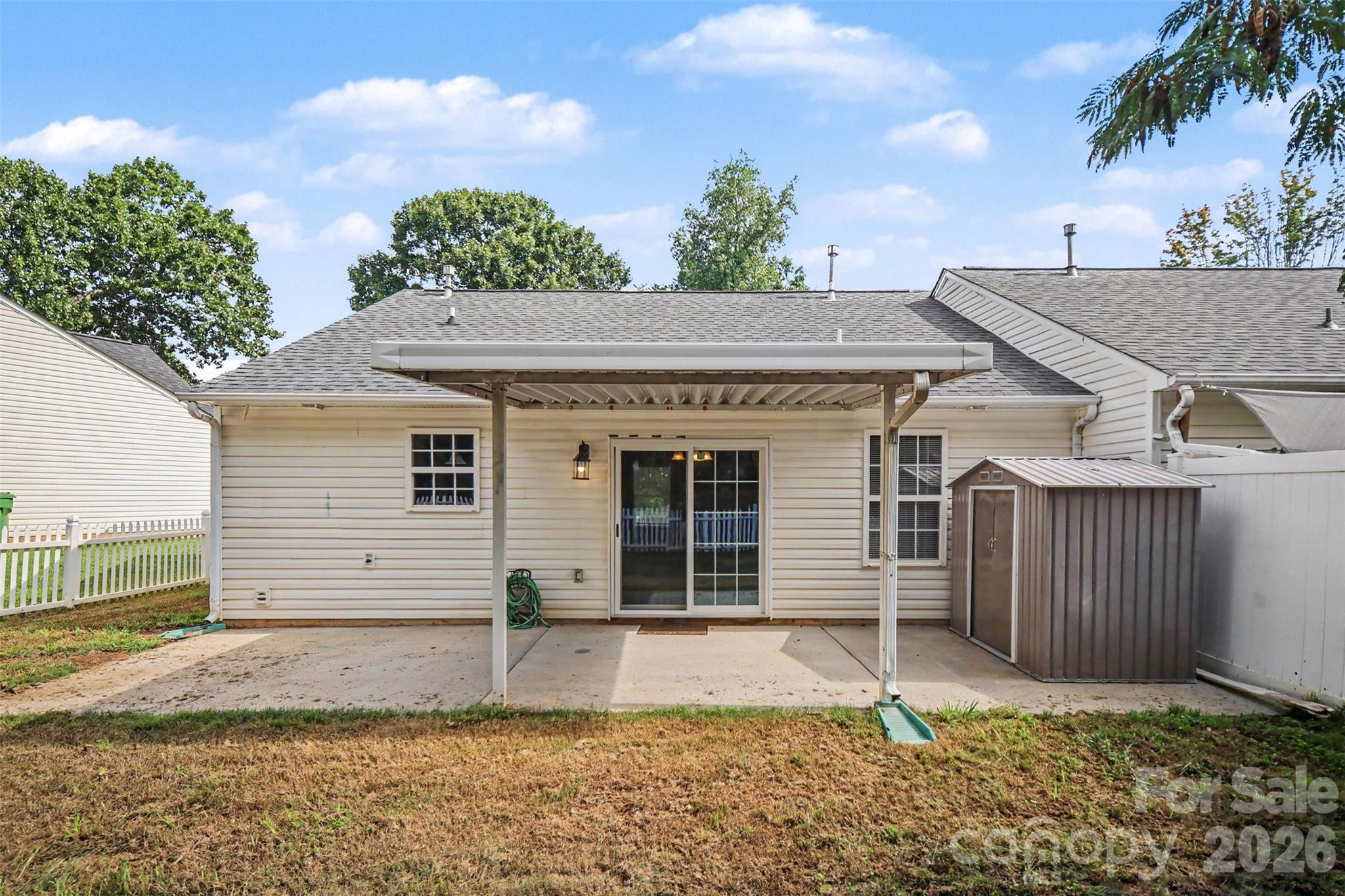 main property photo 47