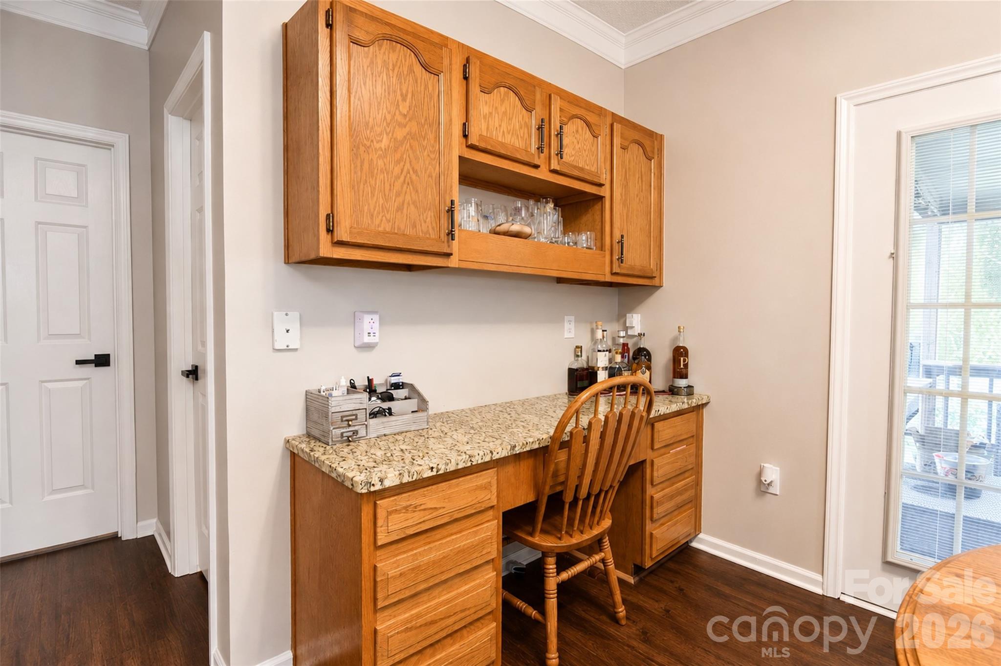 main property photo 13