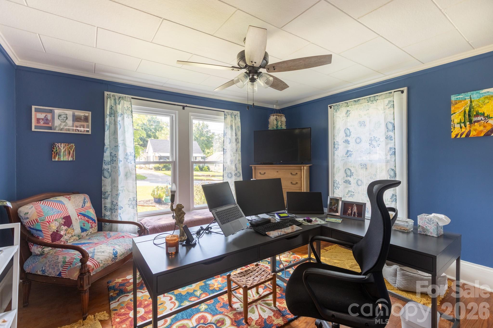 main property photo 6