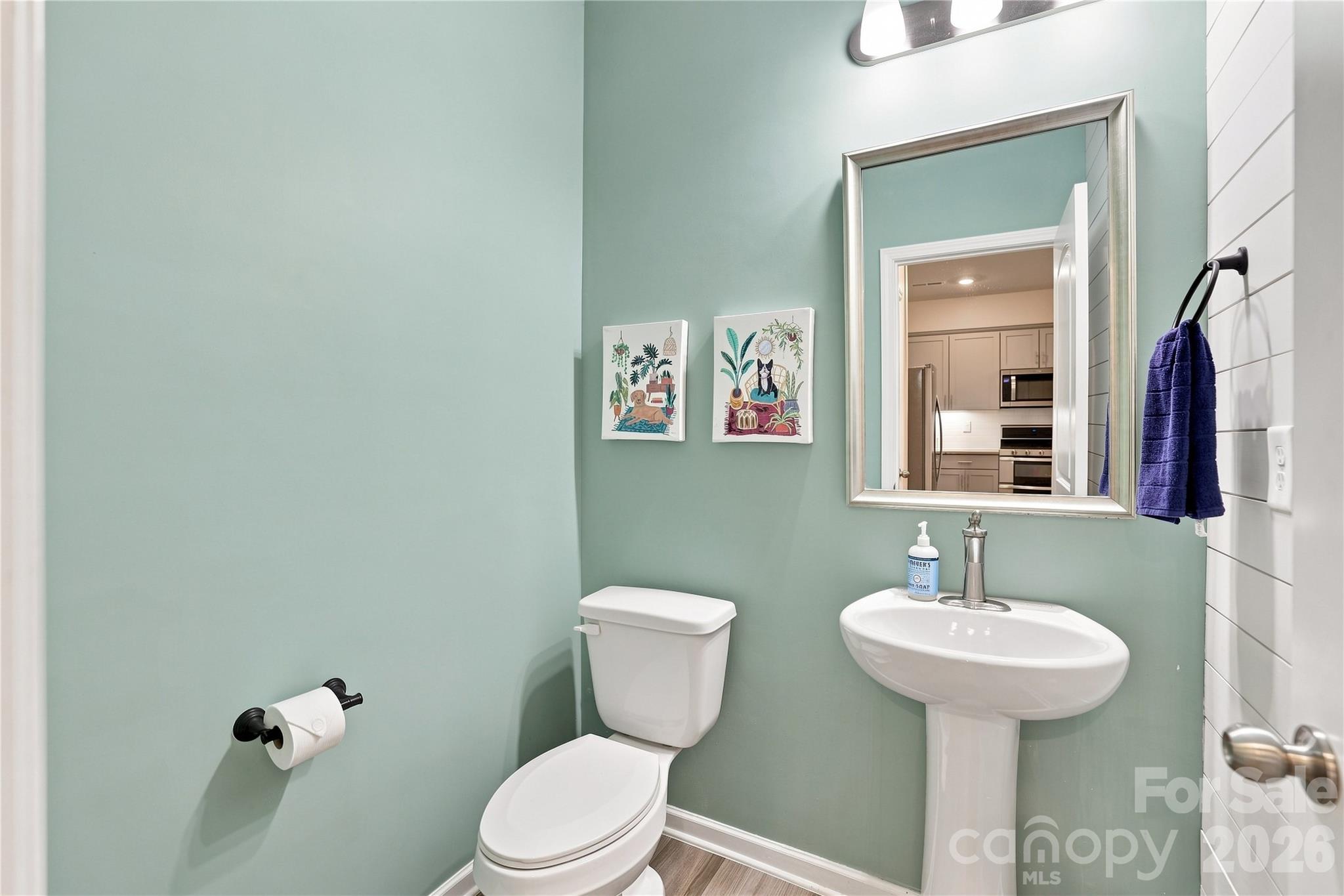 main property photo 20