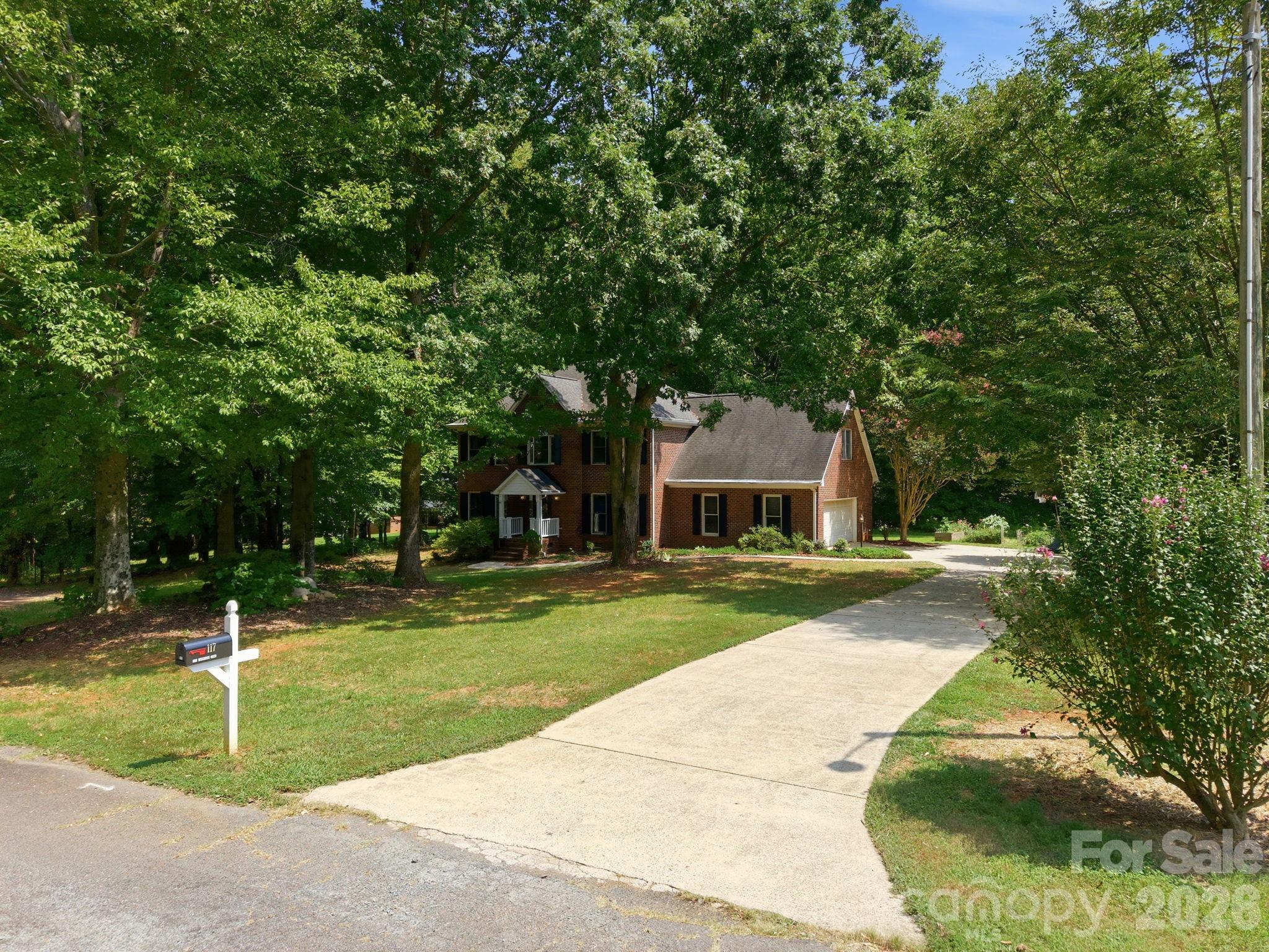 main property photo 2