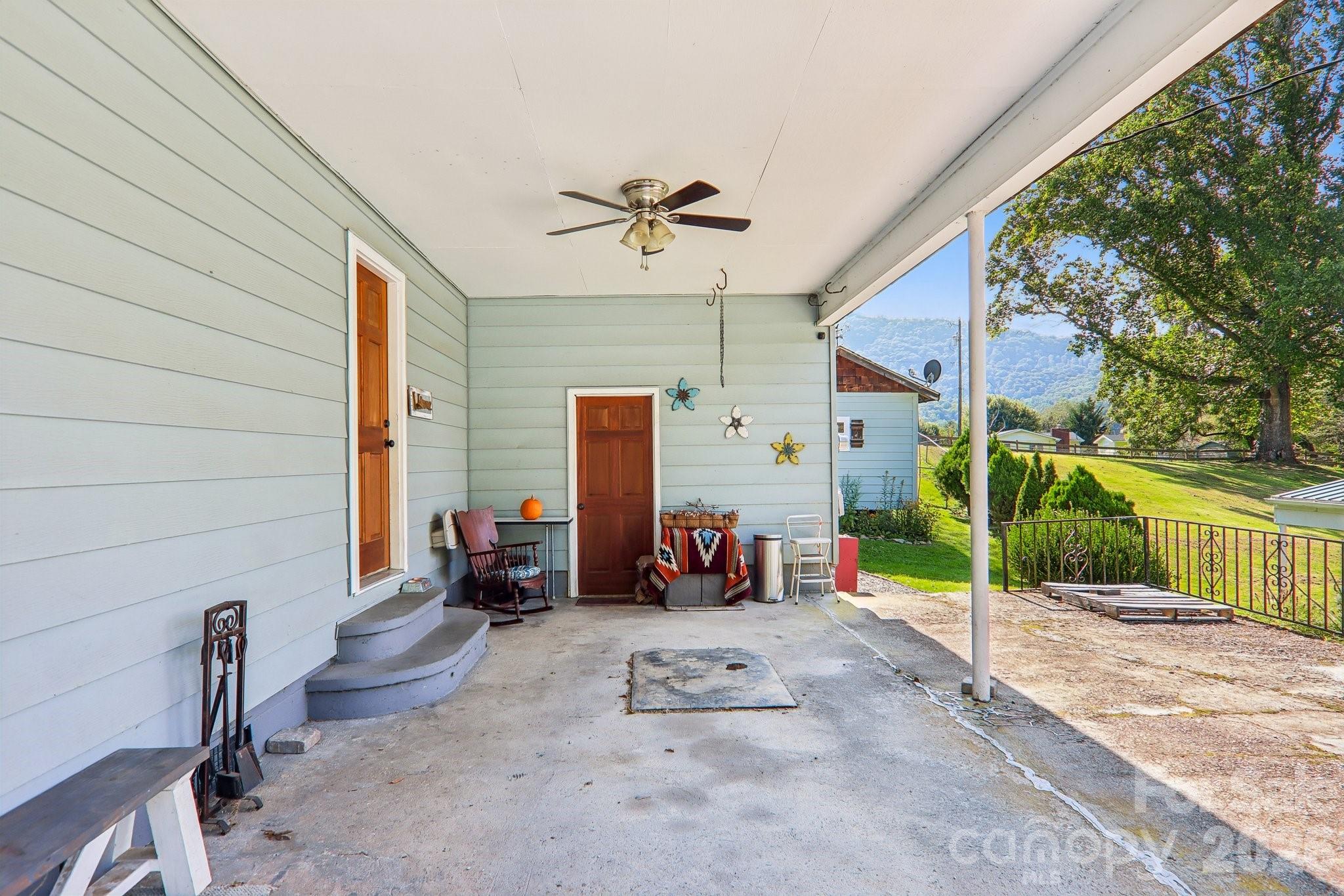 main property photo 26