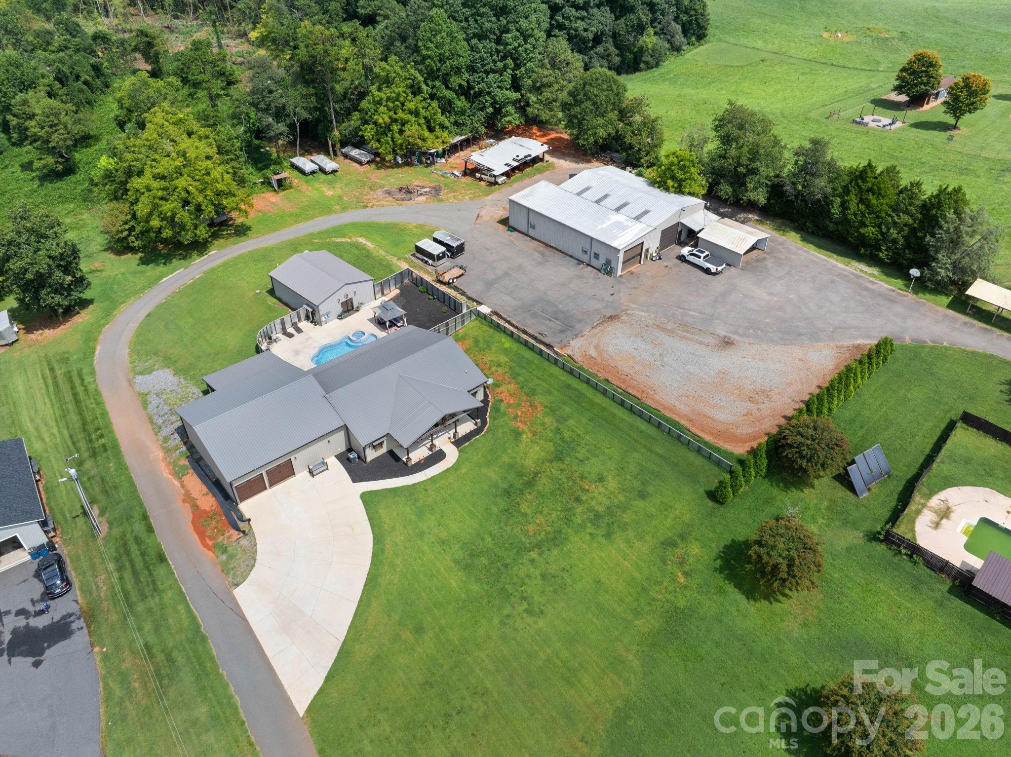 main property photo 43