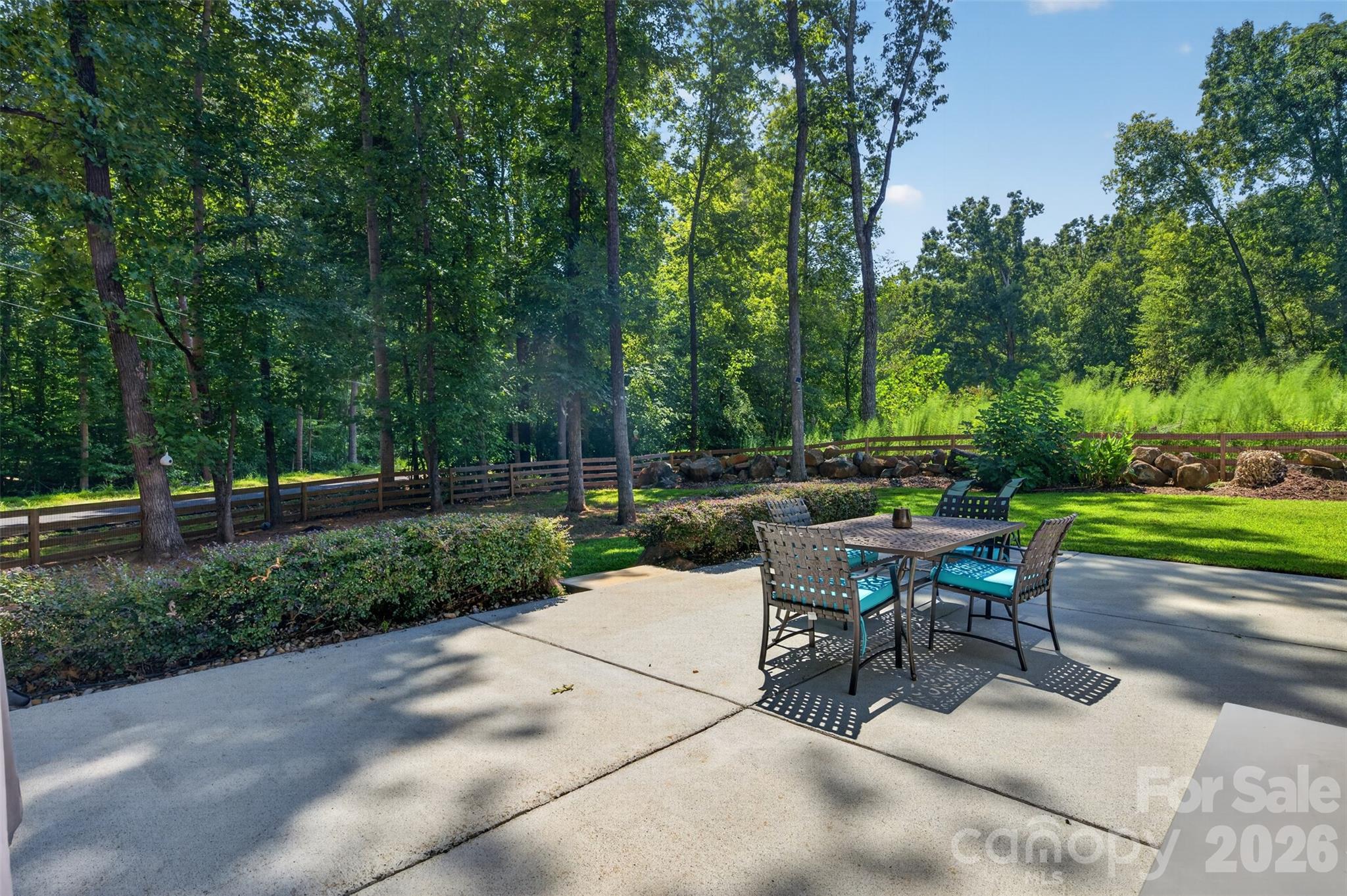 main property photo 34