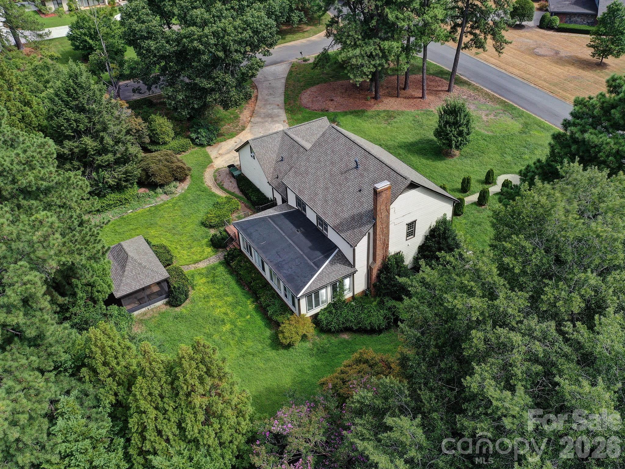 main property photo 43