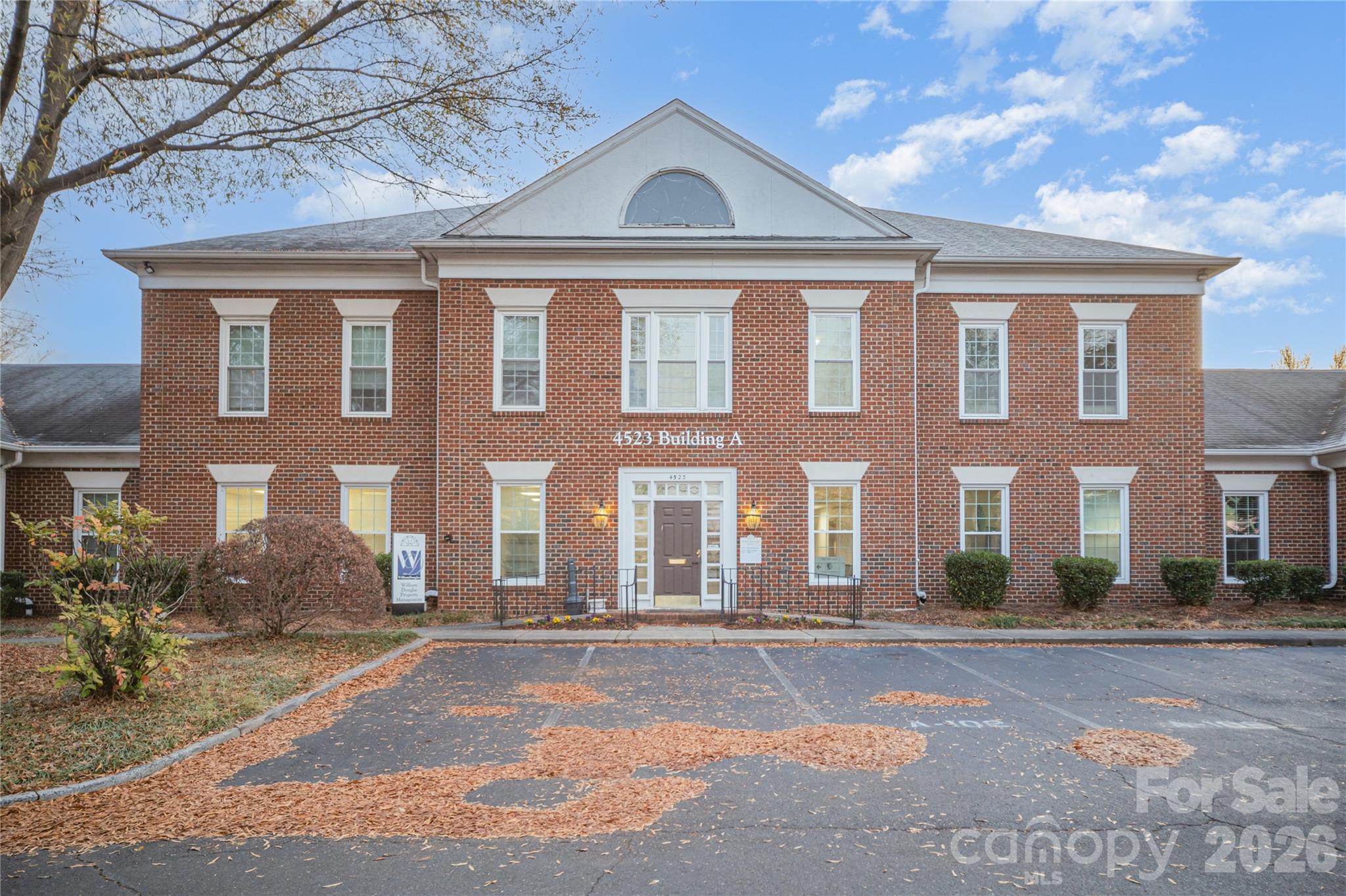main property photo 24
