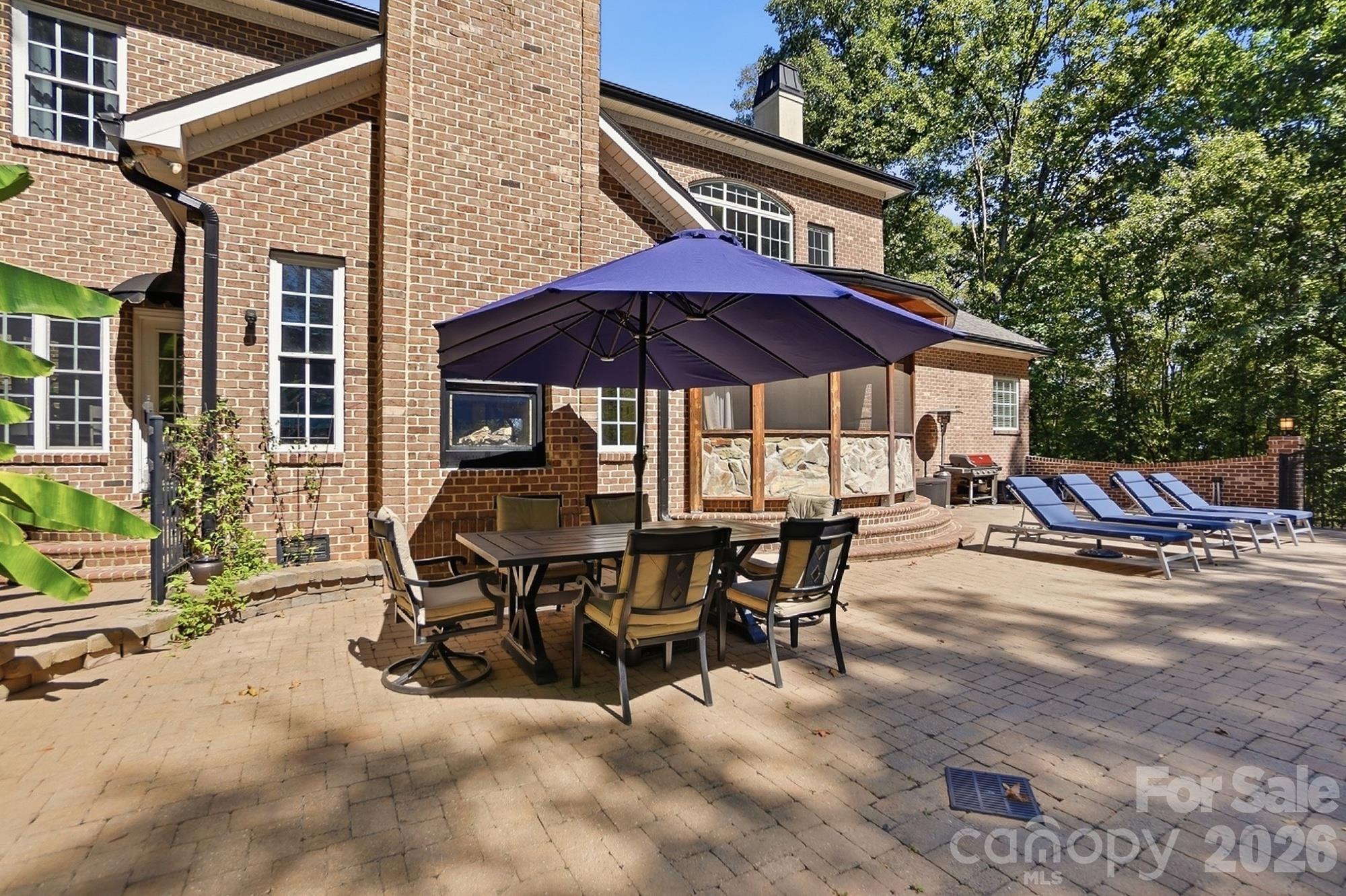 main property photo 41
