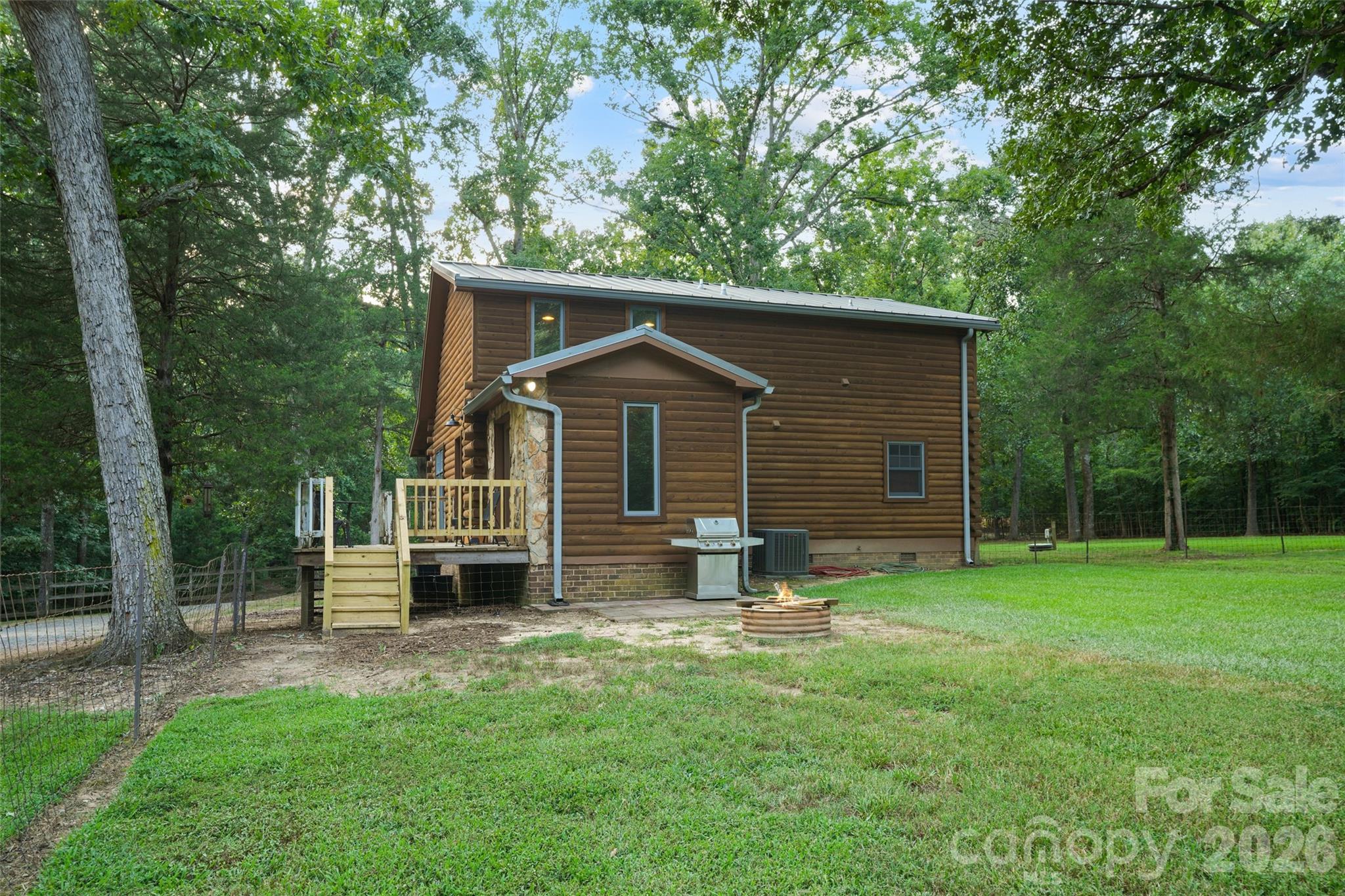 main property photo 26