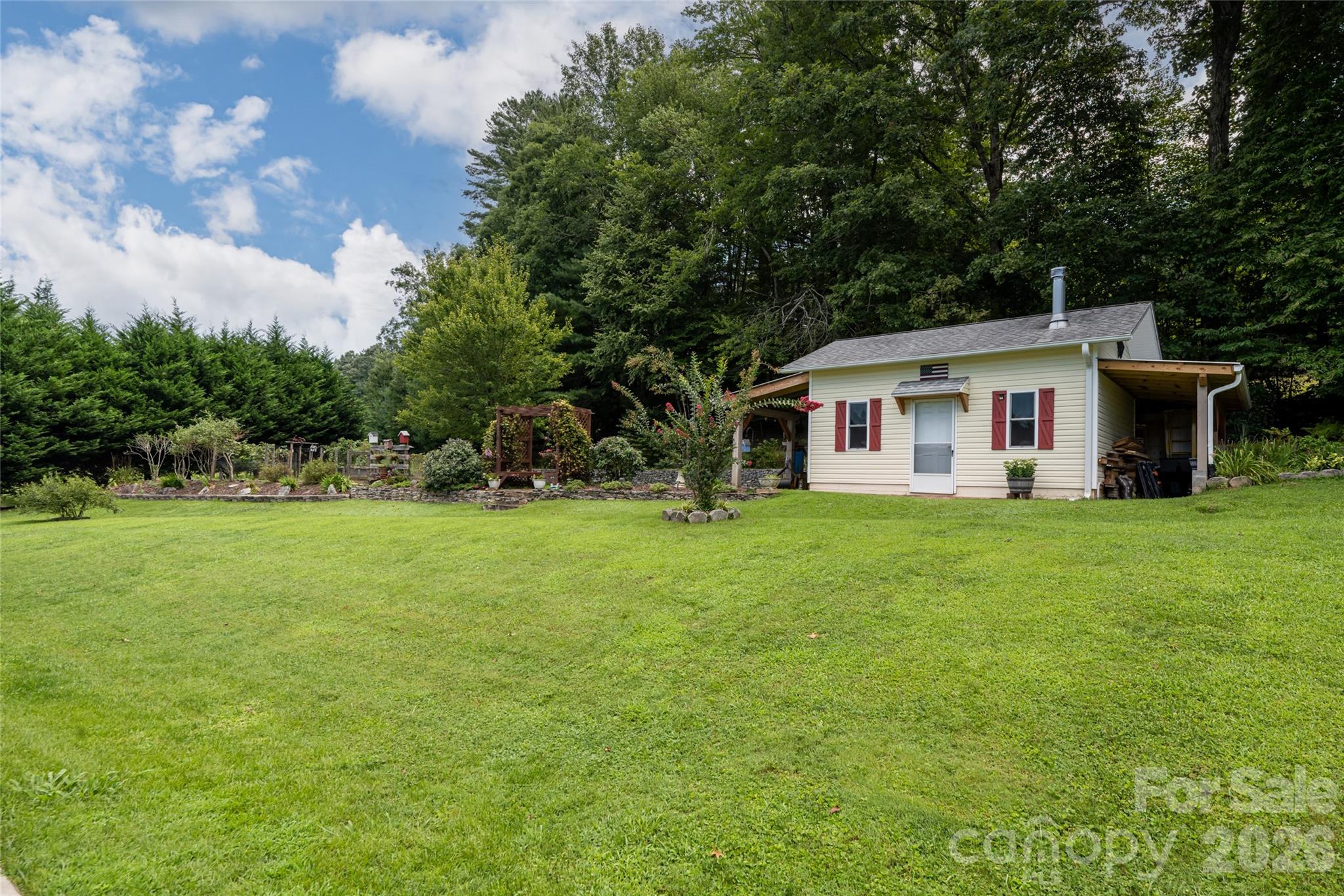 main property photo 38
