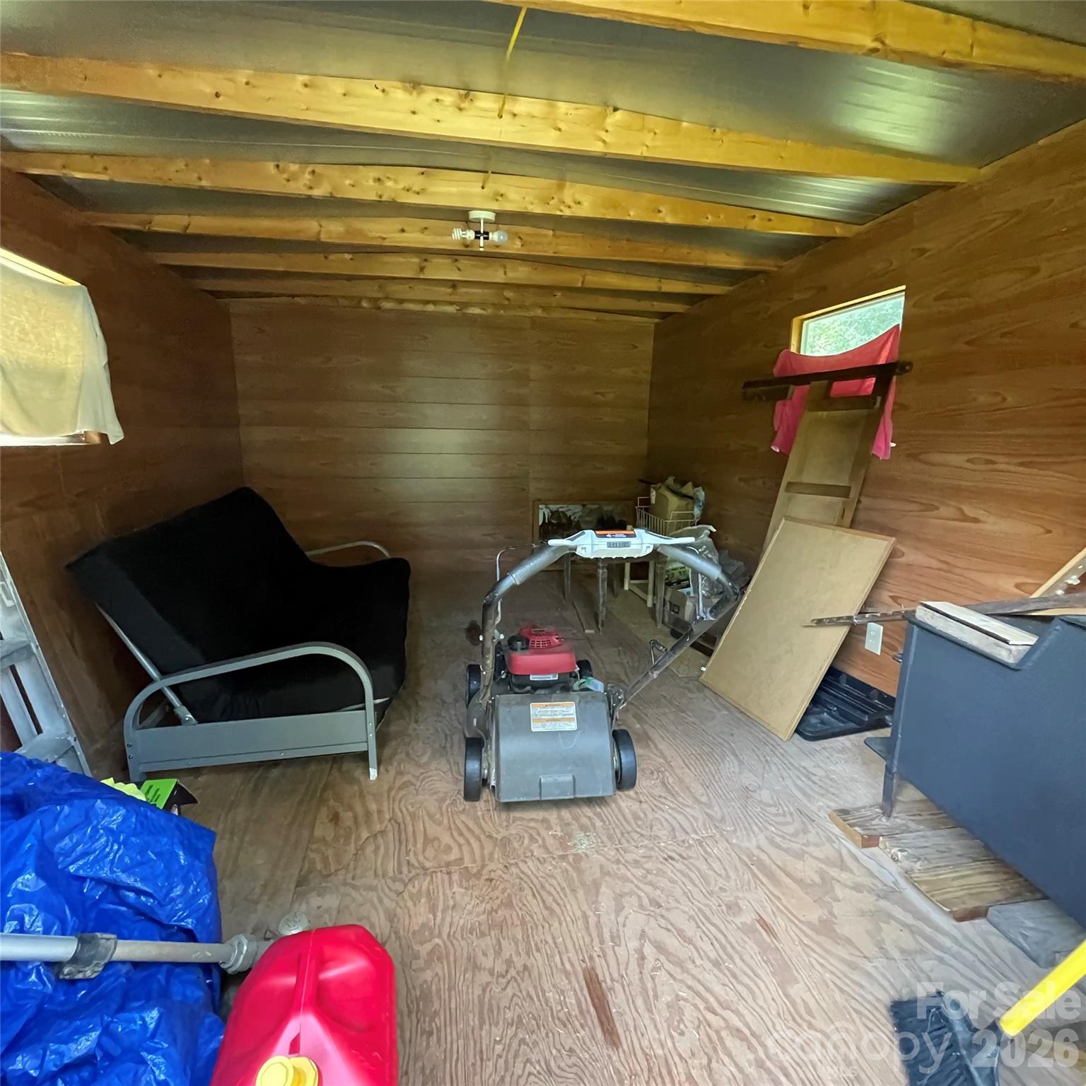 main property photo 19