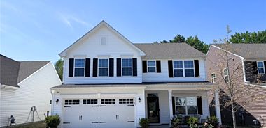 image of property with 4 Bed | 3 Bath | 2,748 Sqft