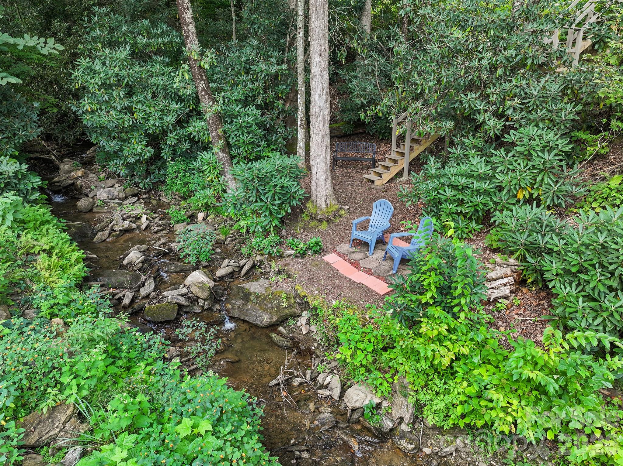 main property photo 34