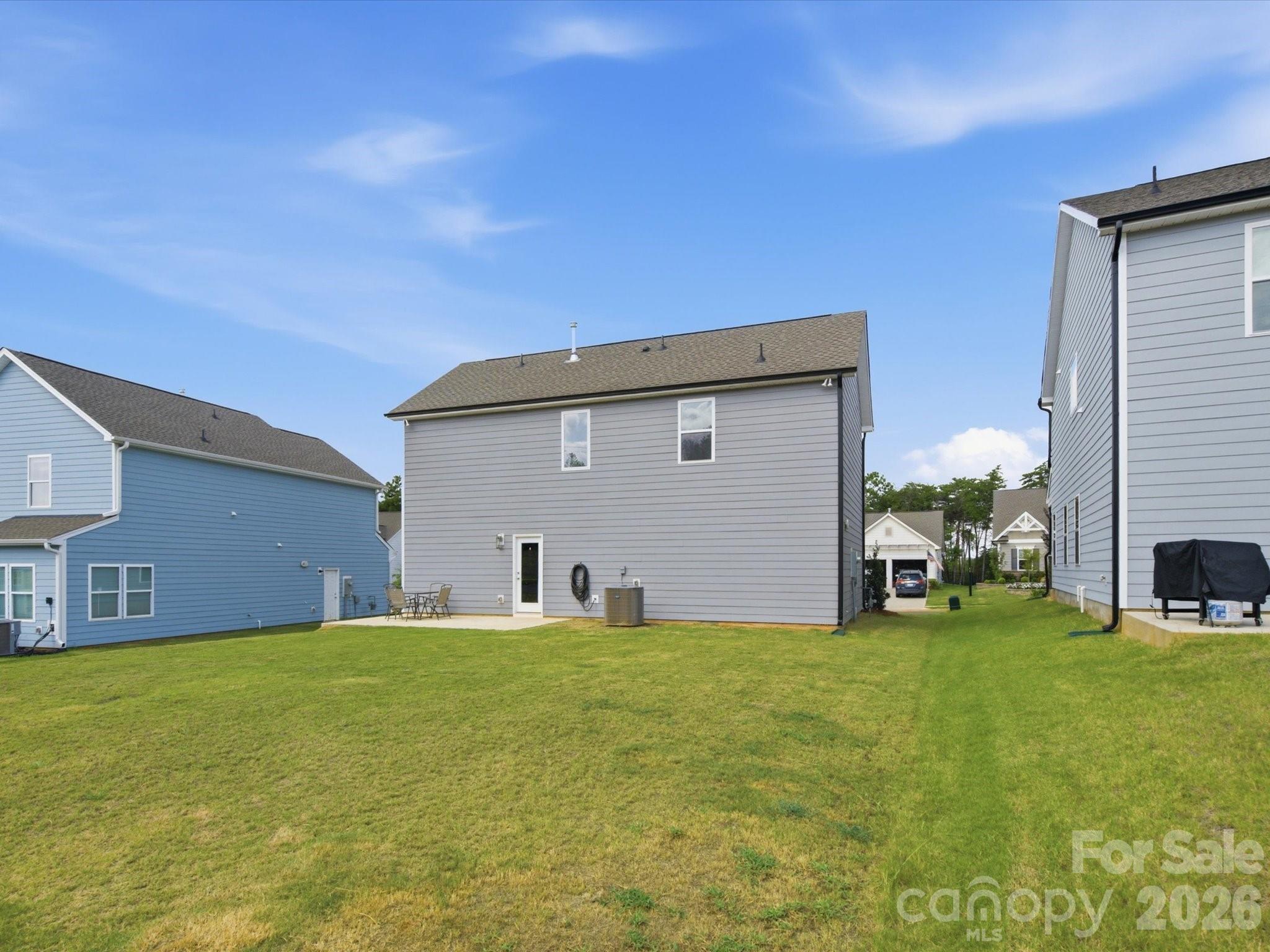 main property photo 41
