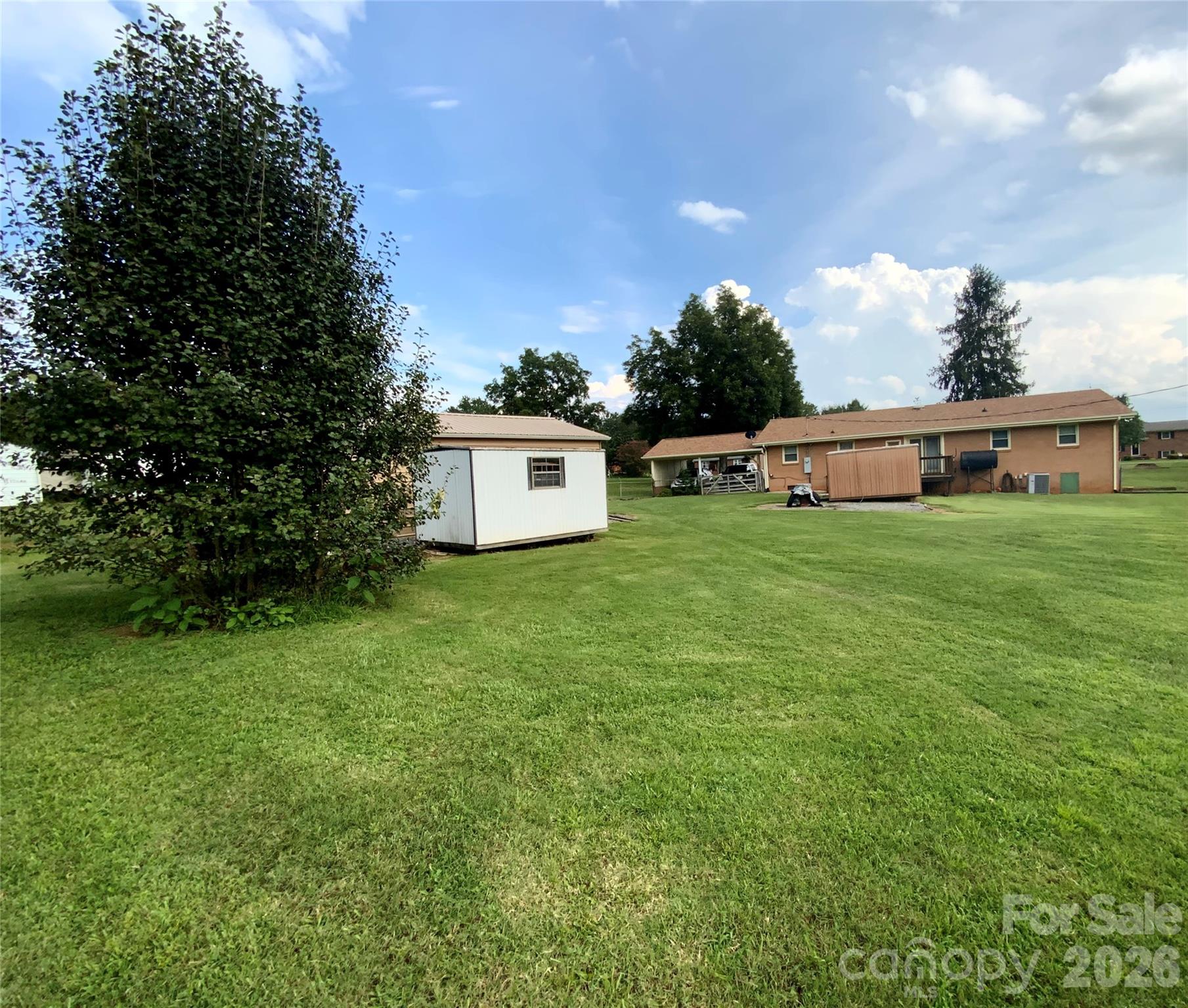 main property photo 20