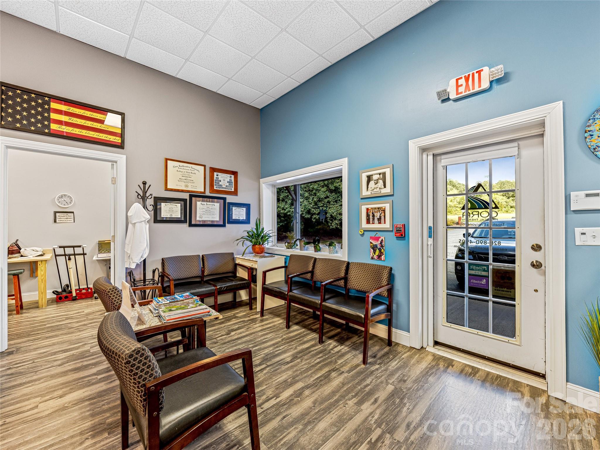 main property photo 45