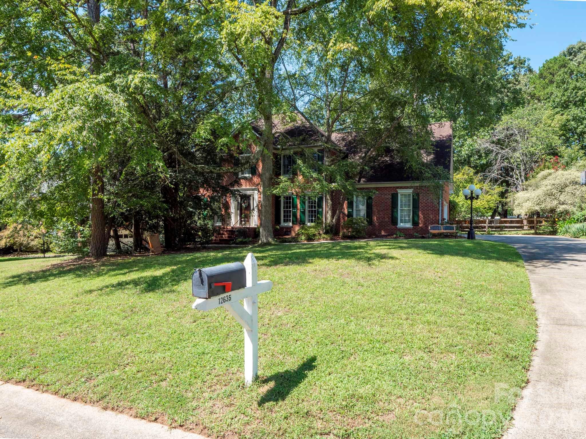 main property photo 29