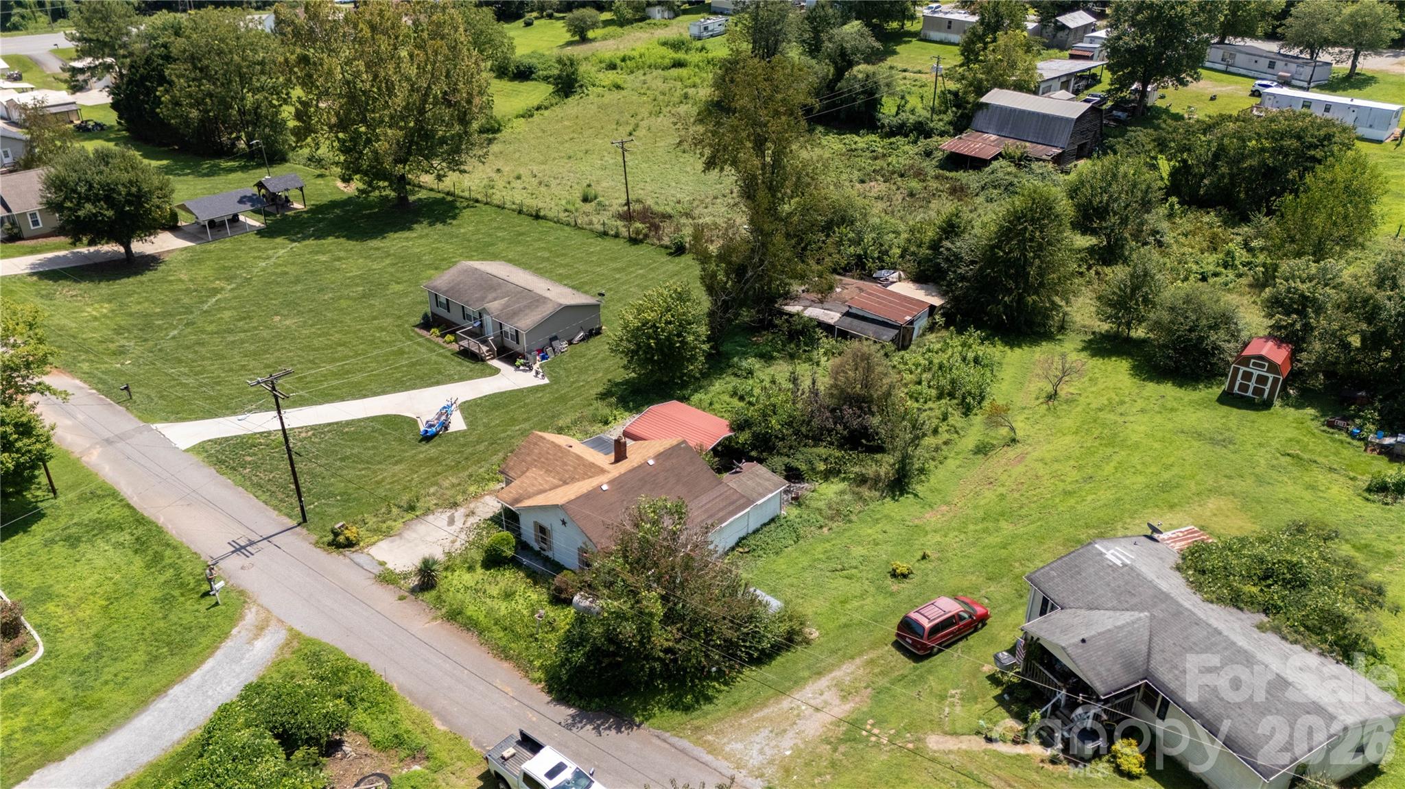main property photo 2