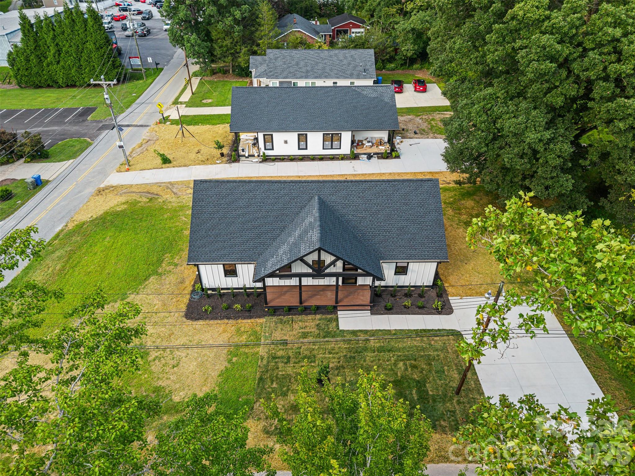 main property photo 46