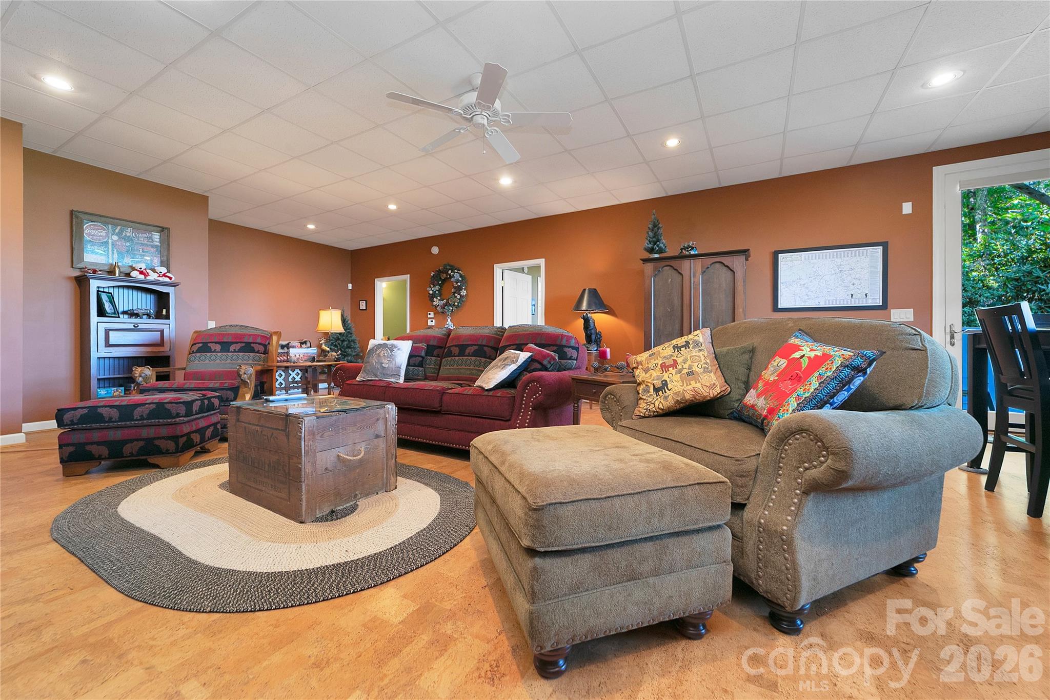 main property photo 33