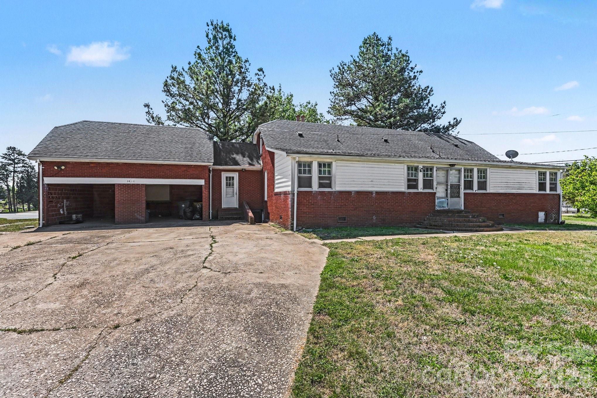 main property photo 42