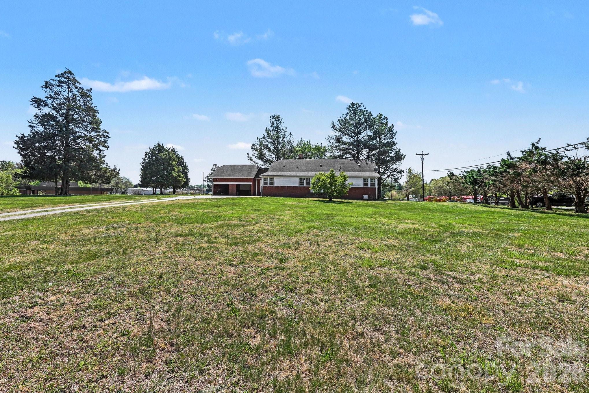 main property photo 43