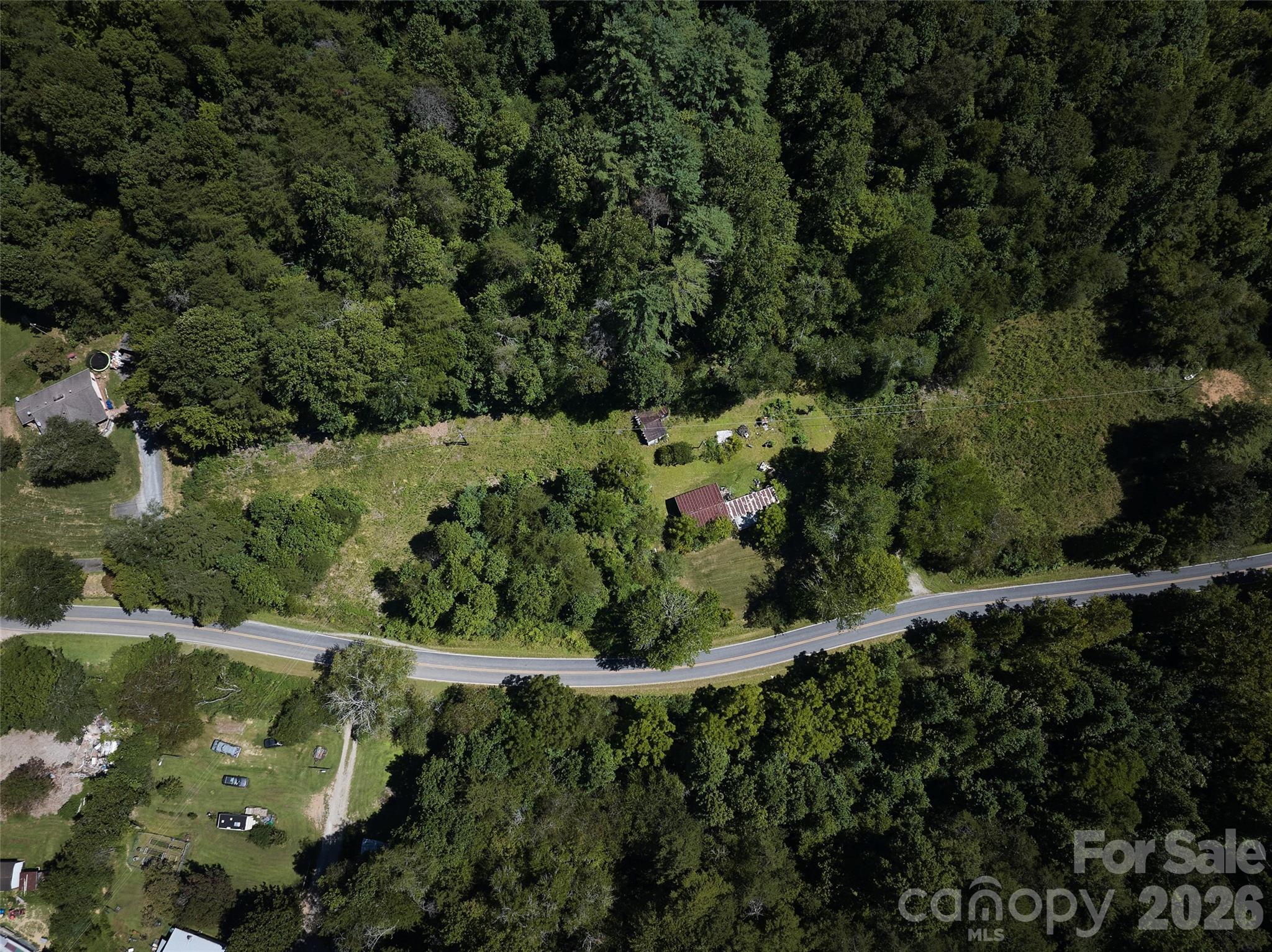 main property photo 13