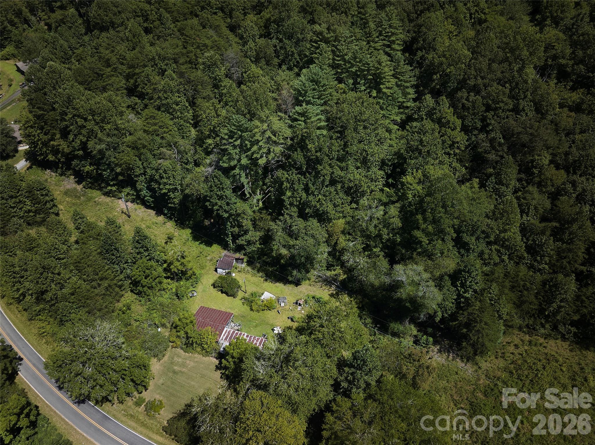 main property photo 16