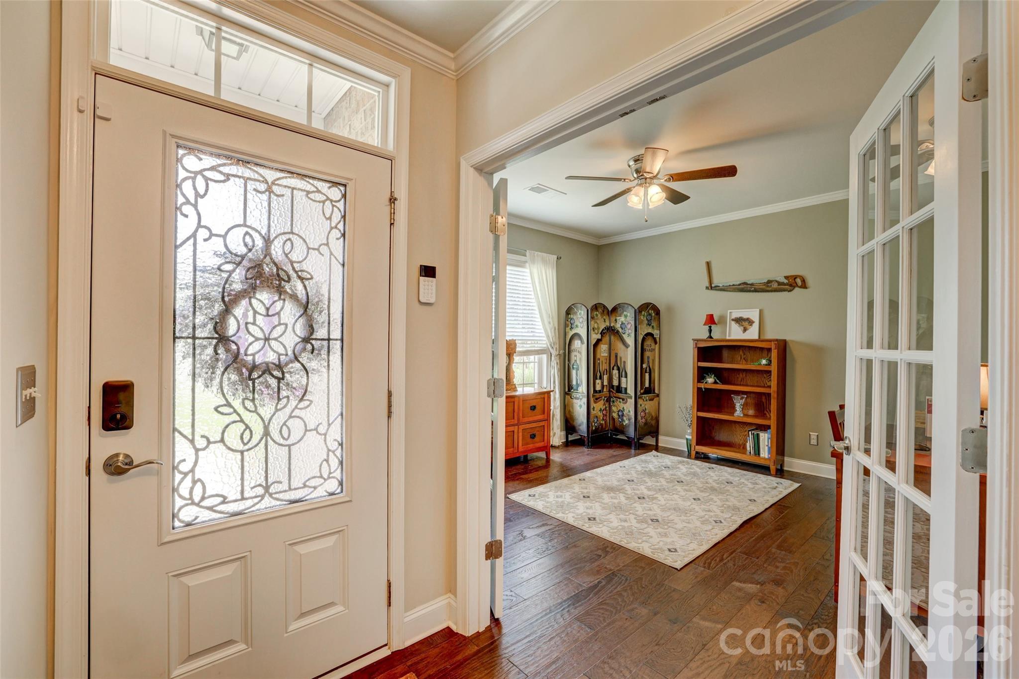 main property photo 5