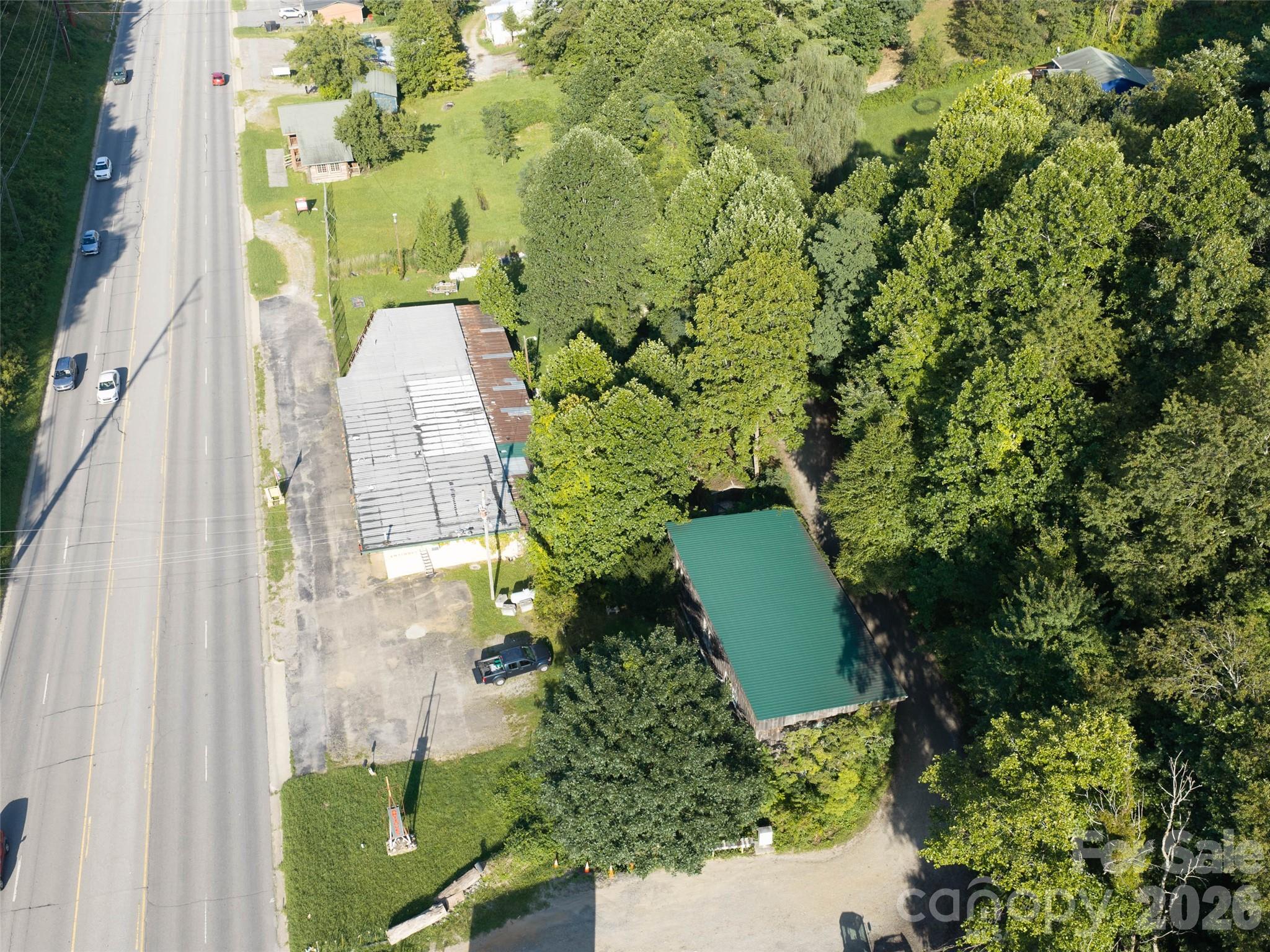 main property photo 8