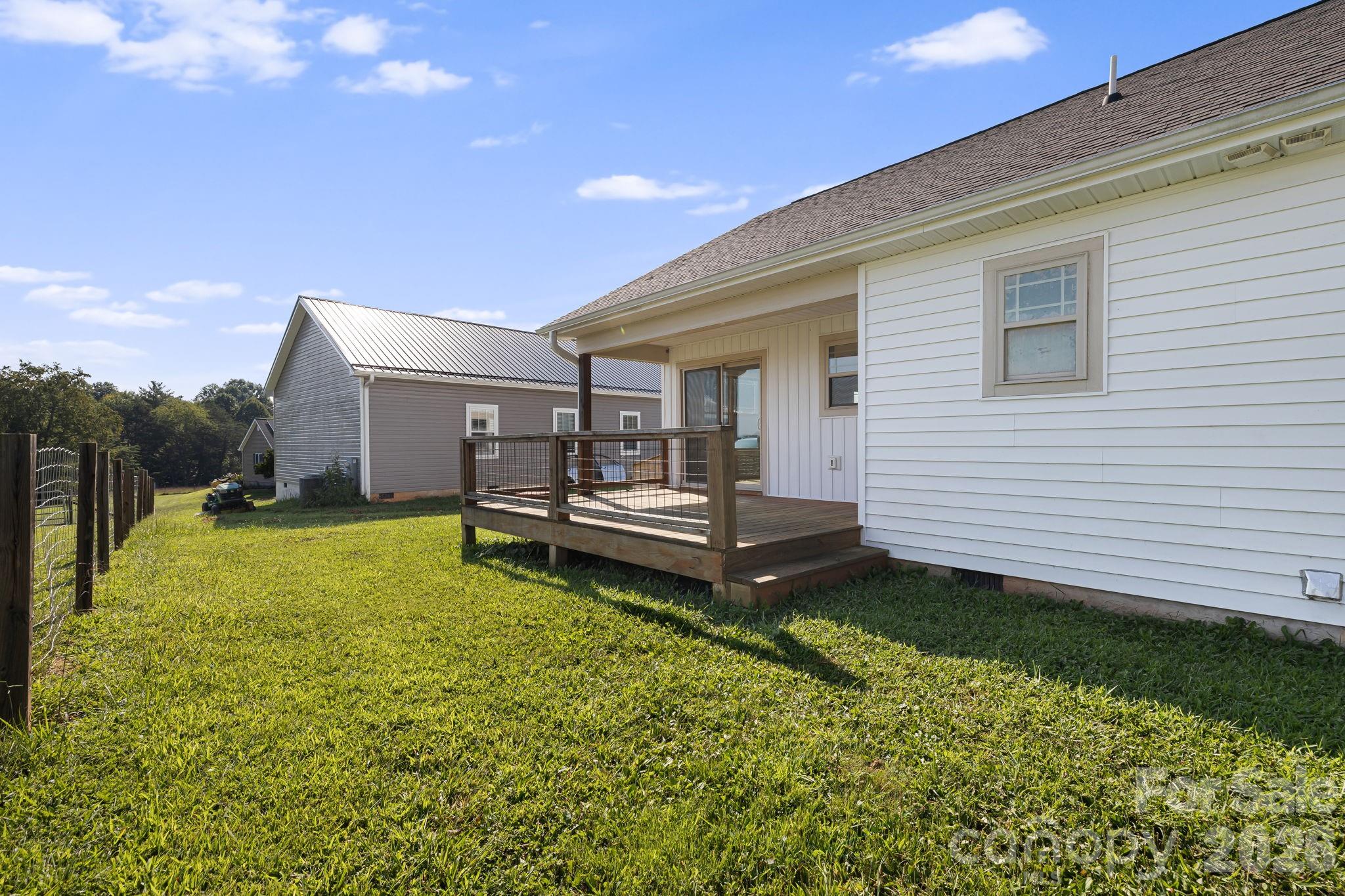 main property photo 24