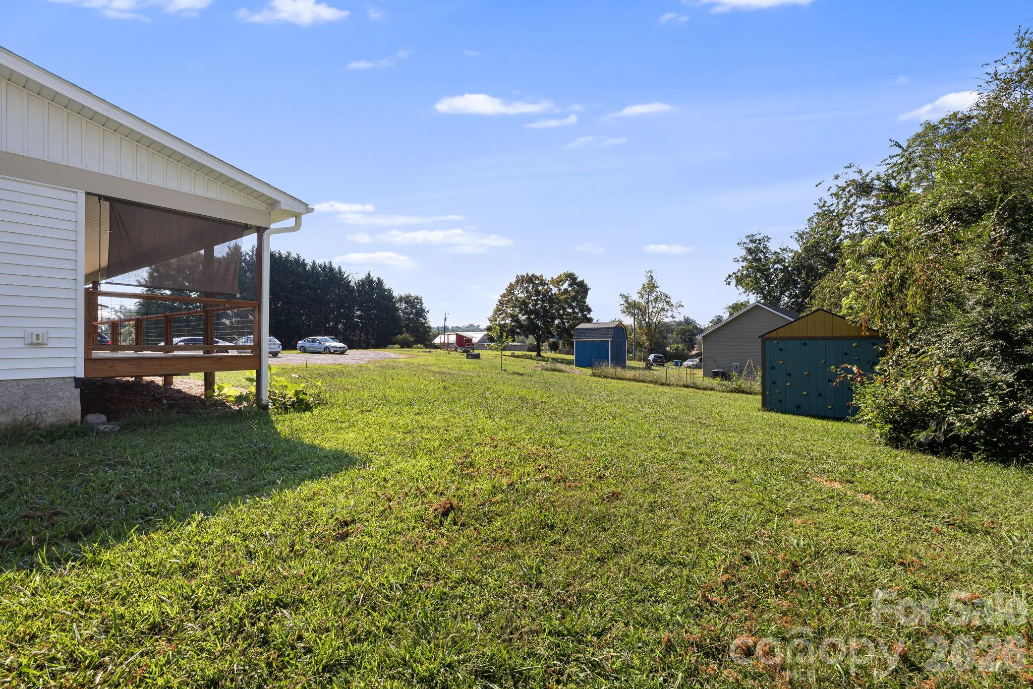 main property photo 7