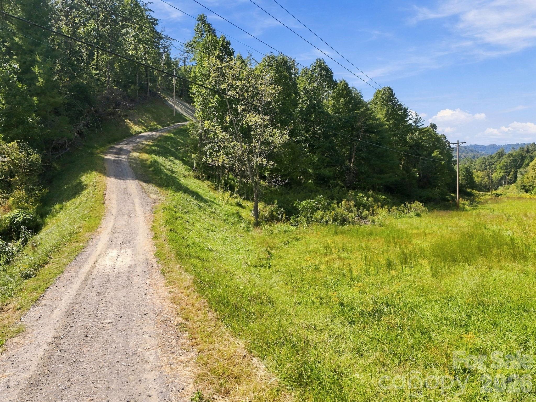main property photo 40