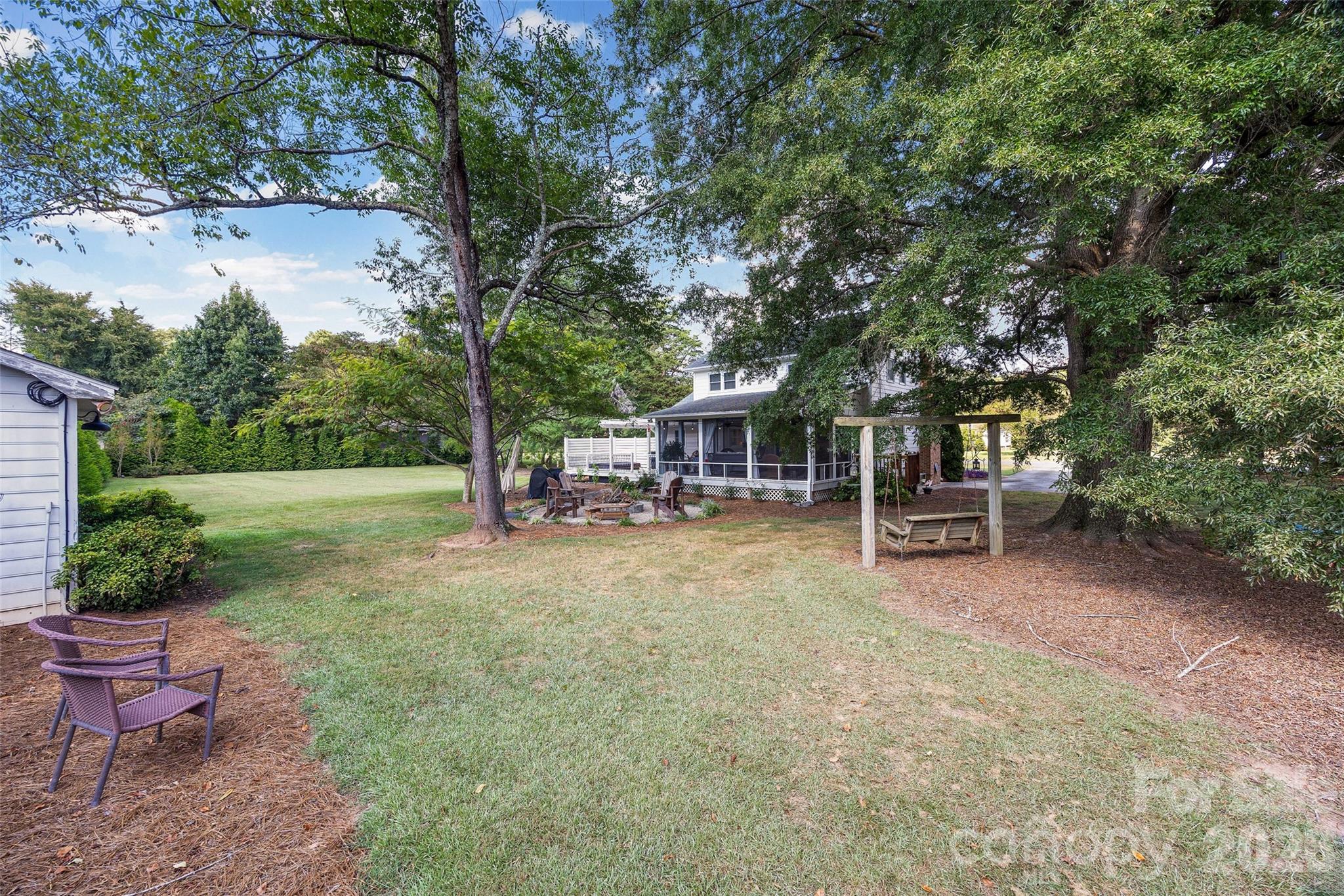main property photo 36