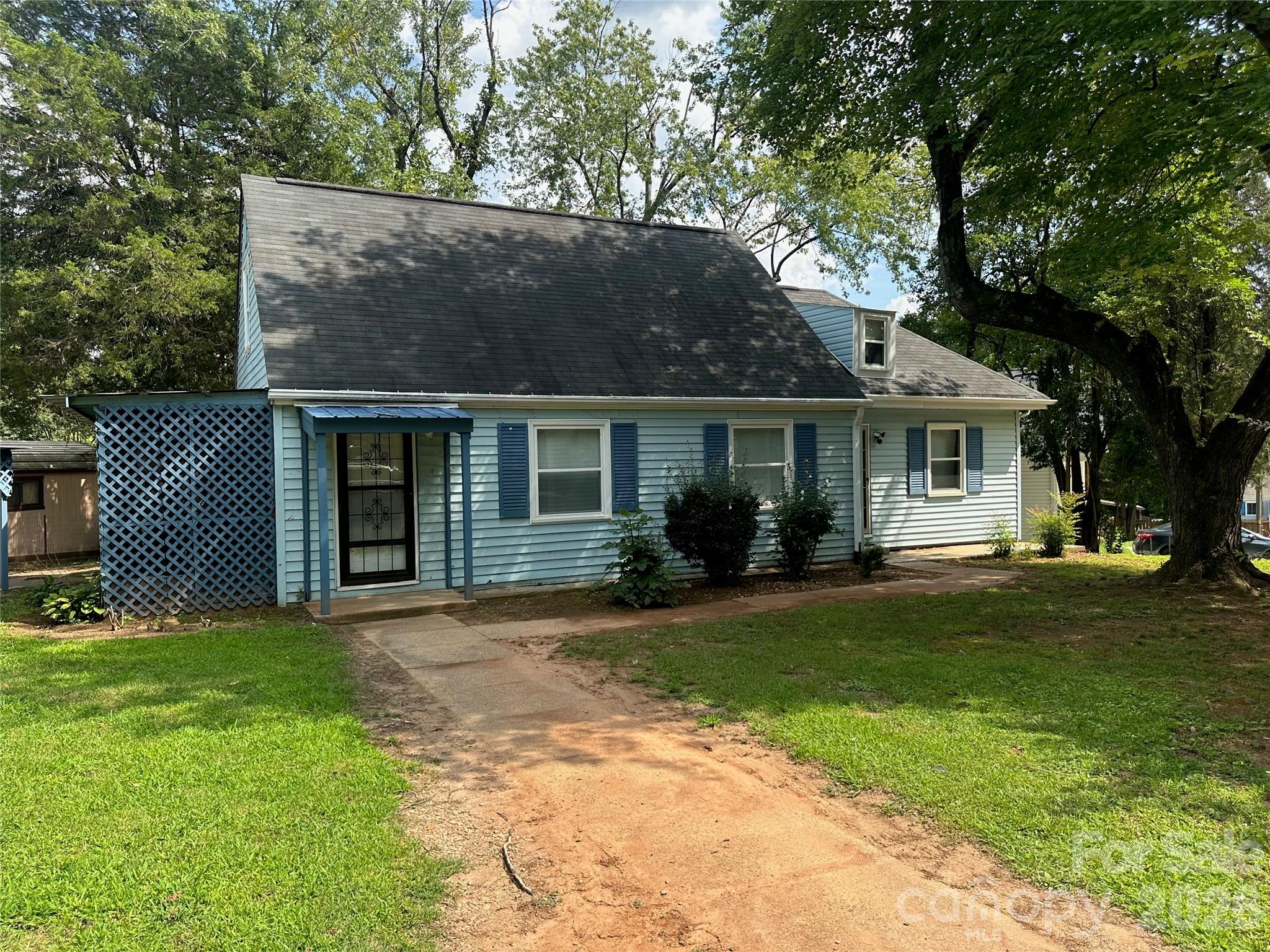 main property photo 38