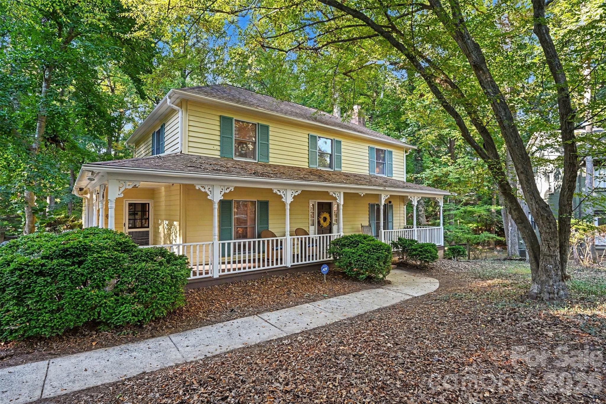 main property photo 2