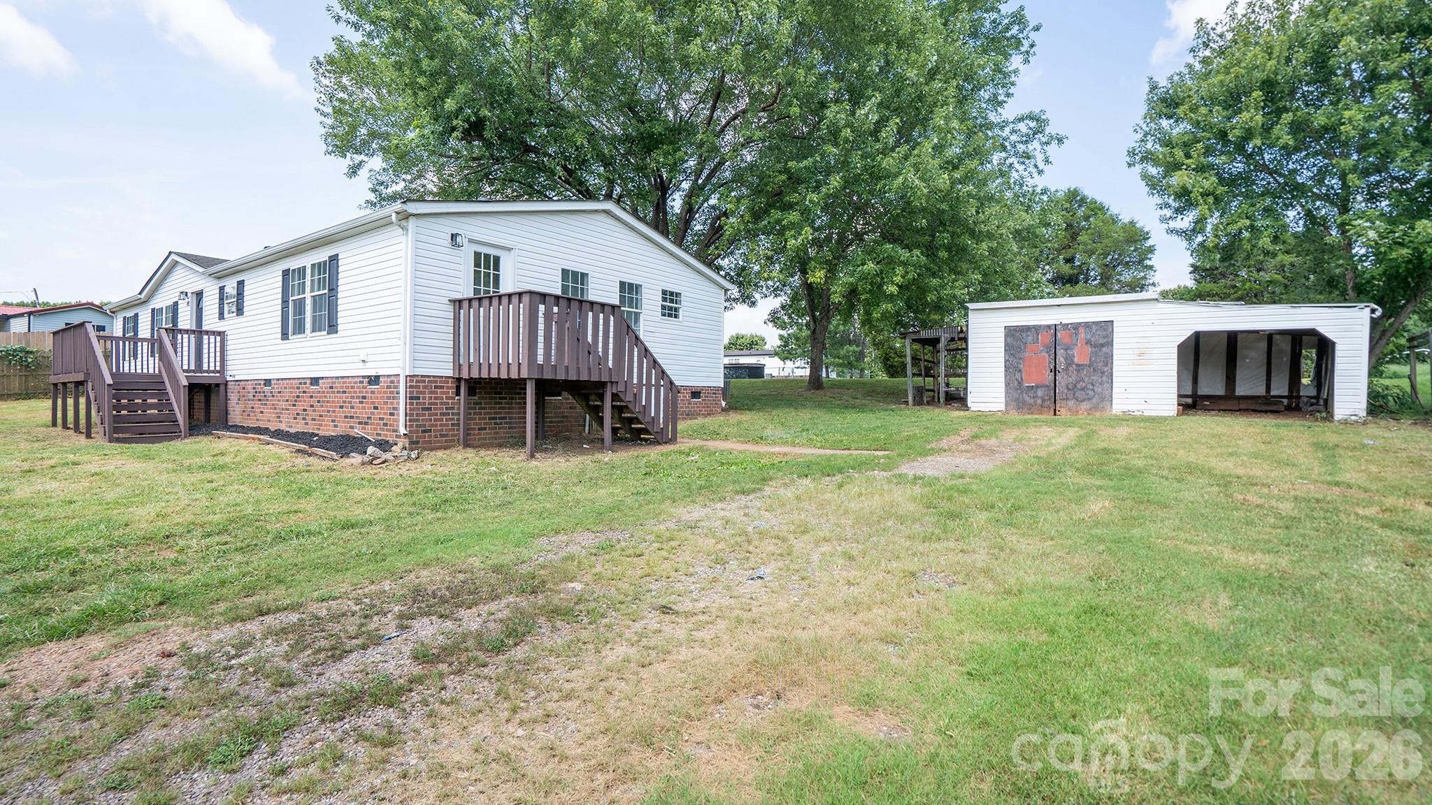 main property photo 42