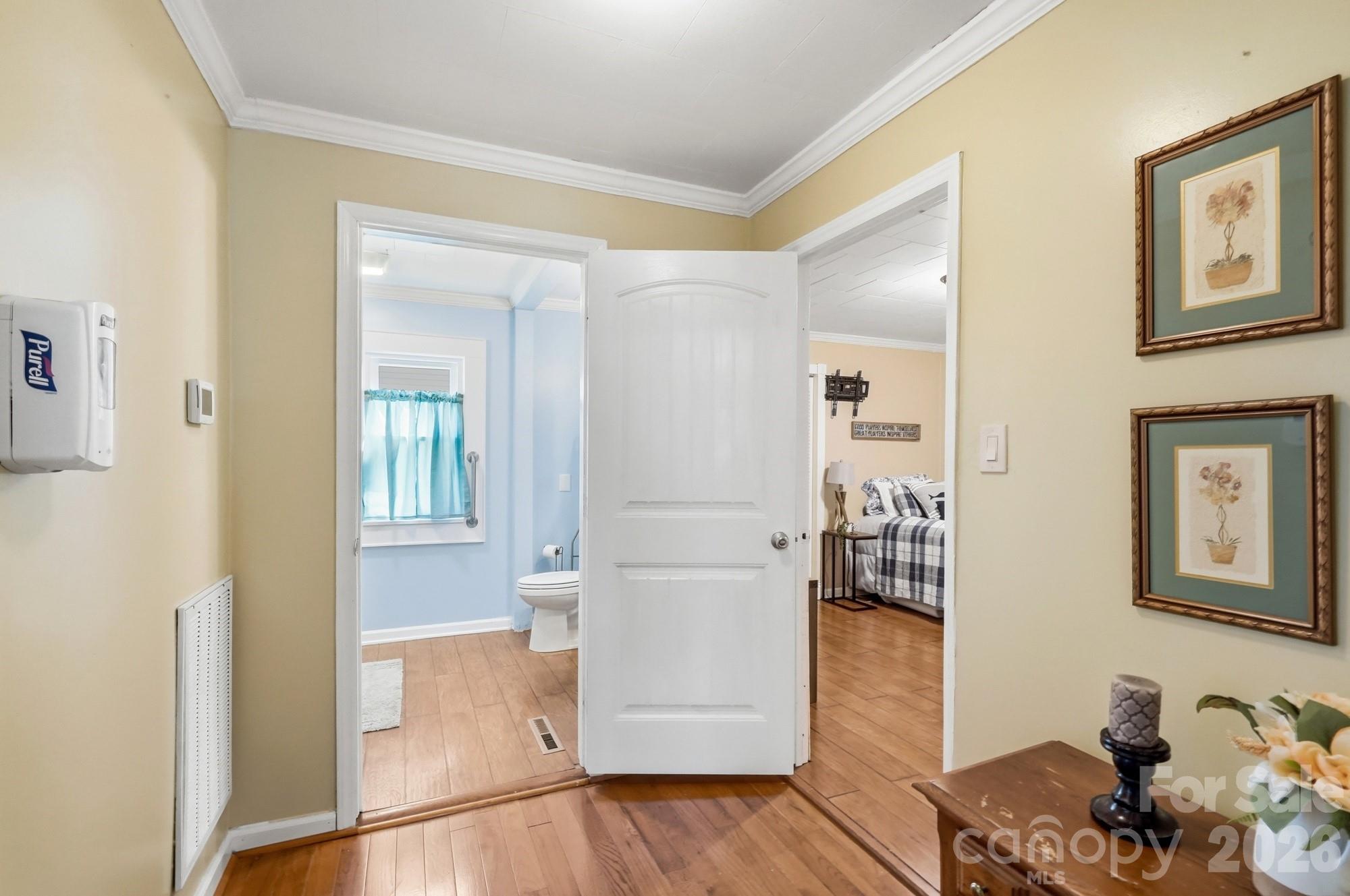 main property photo 17