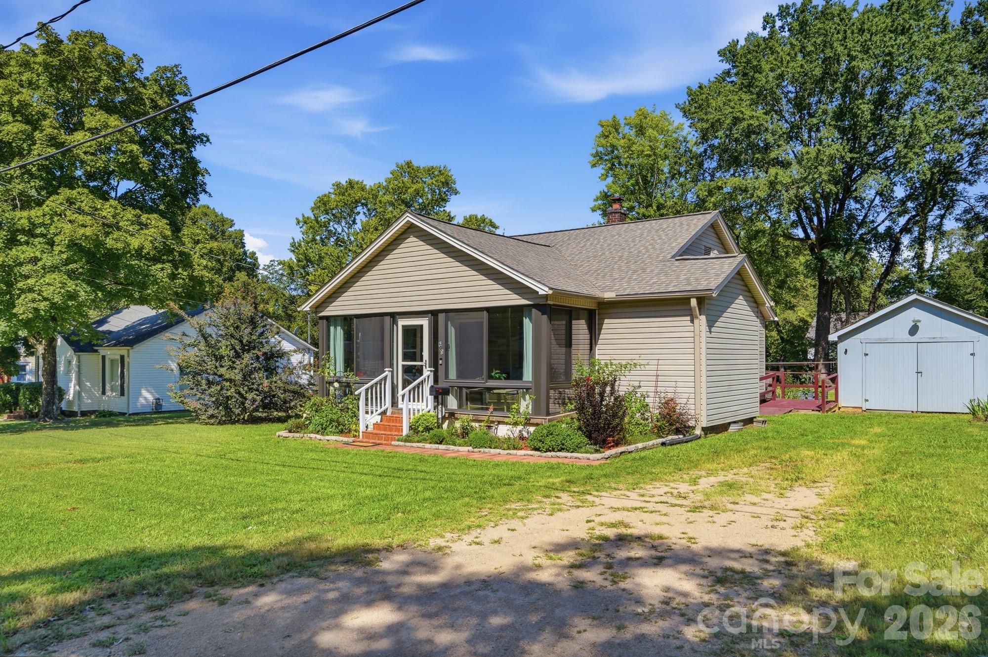 main property photo 27