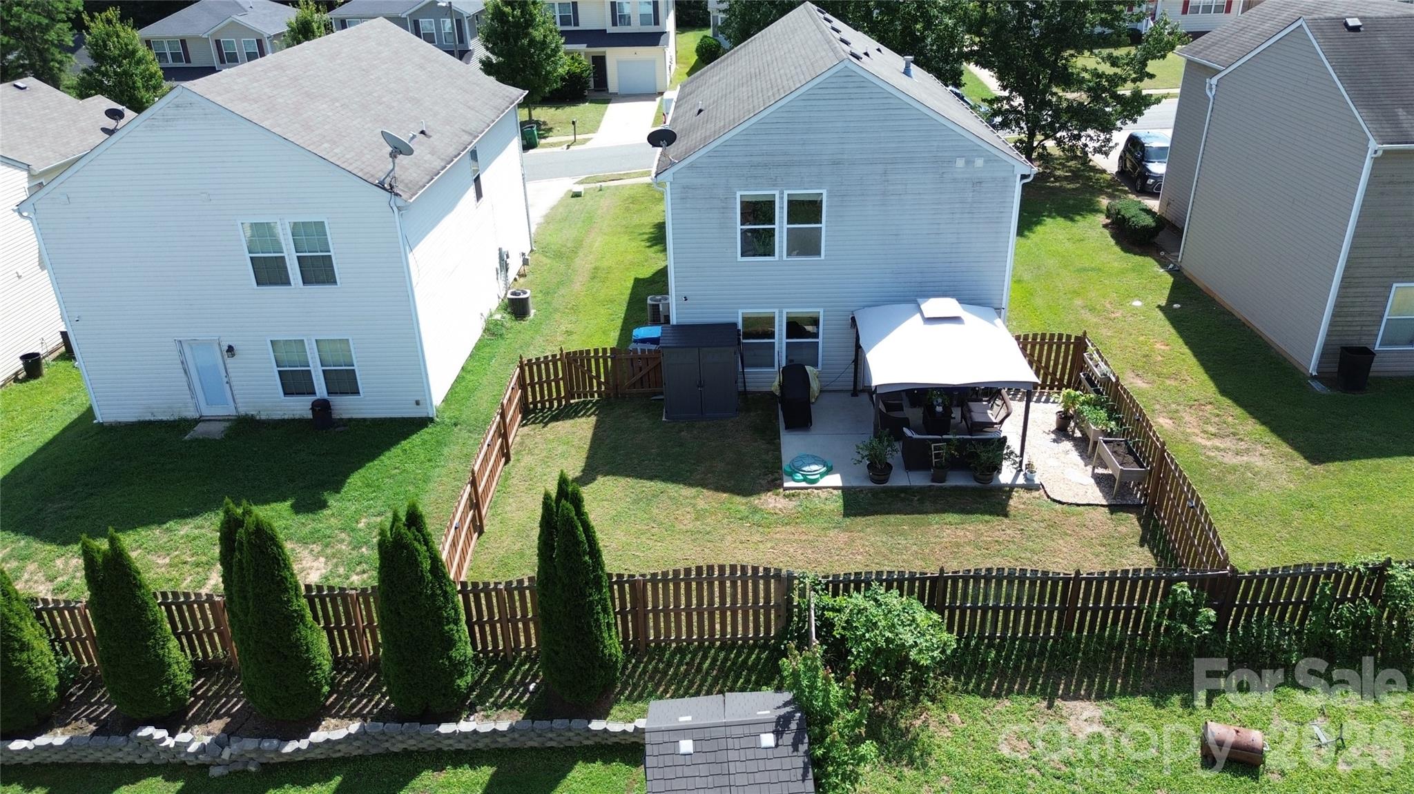 main property photo 24