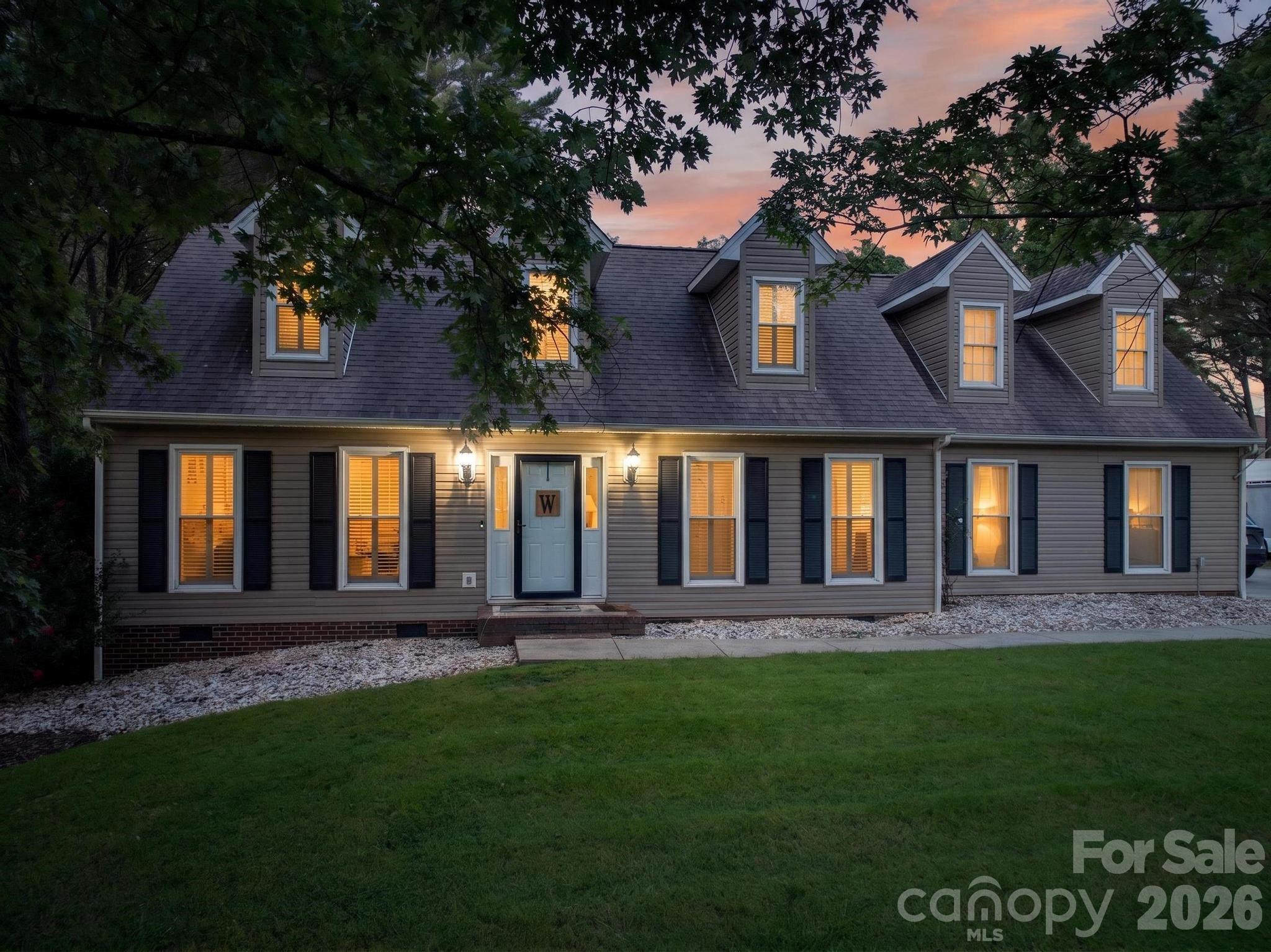 main property photo 4