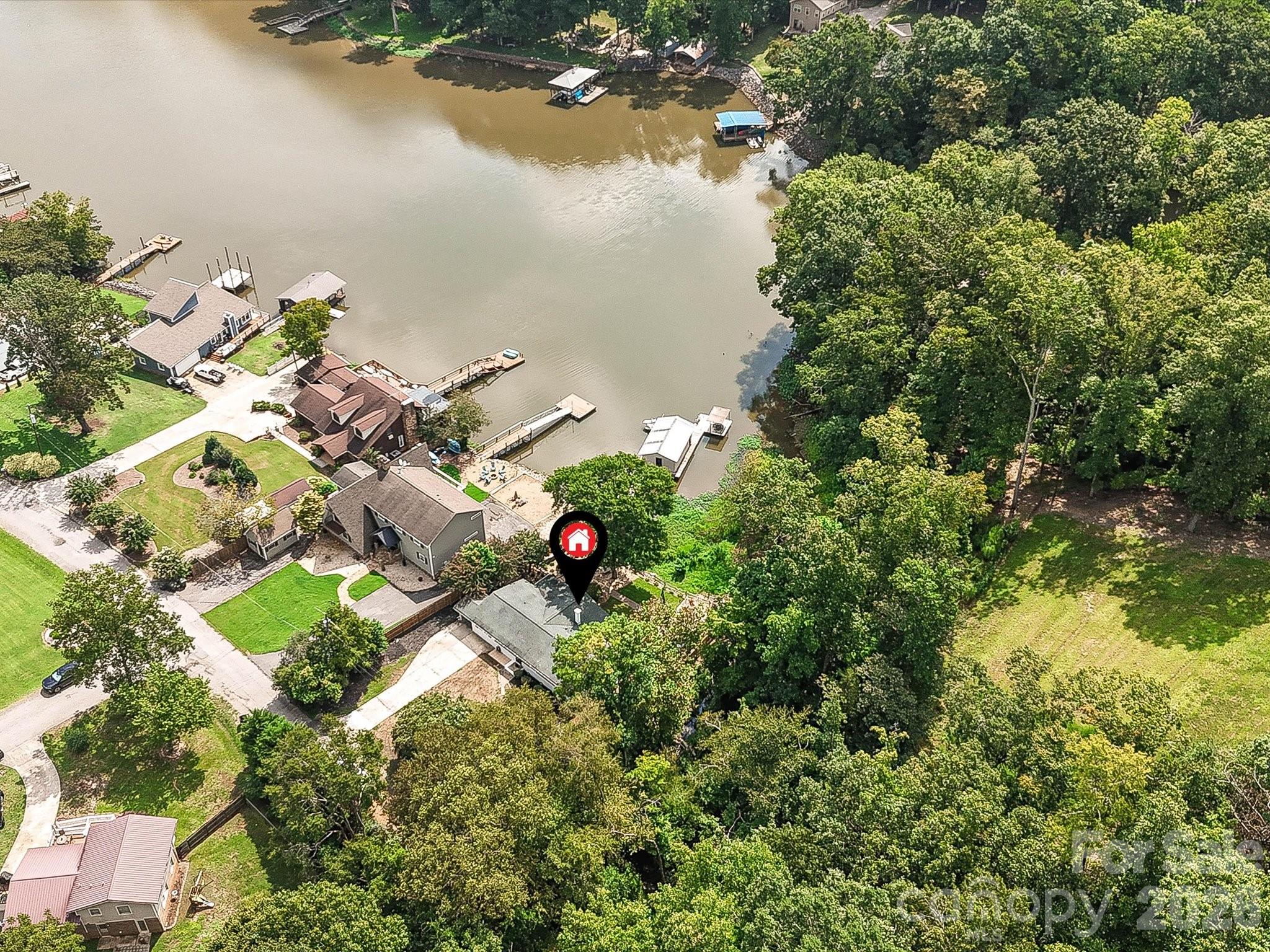 main property photo 45