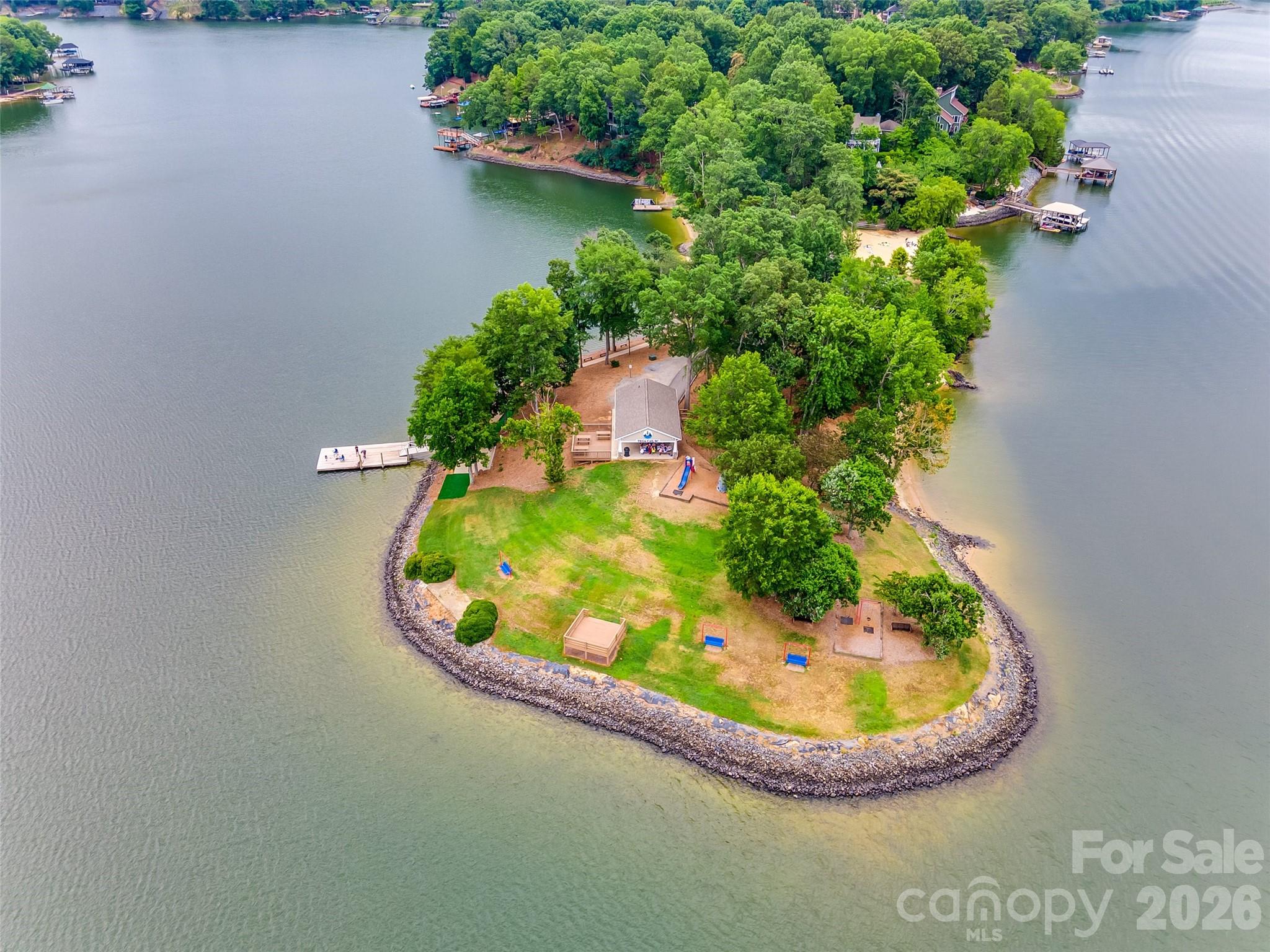 main property photo 37