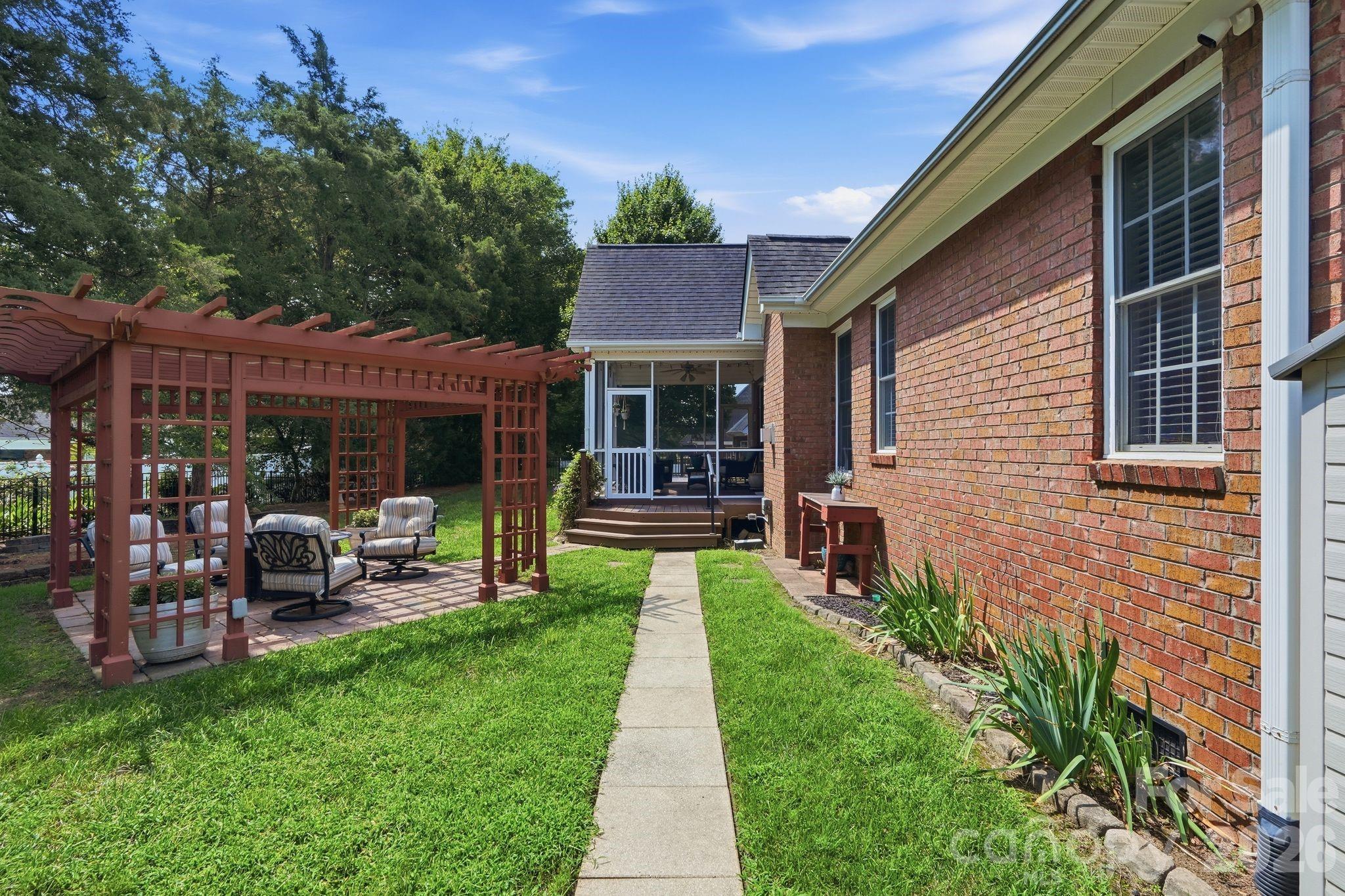 main property photo 42