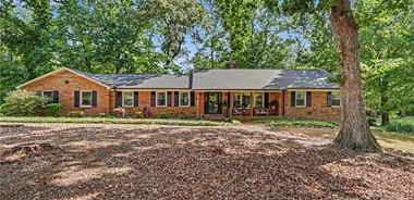 image of property with 4 Bed | 3 Bath | 2,292 Sqft